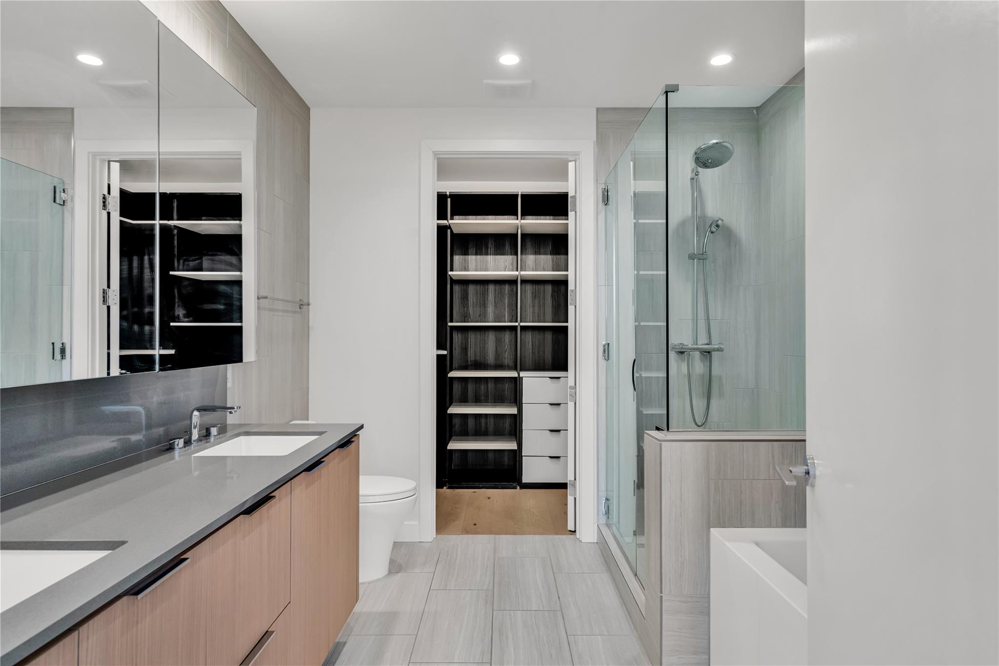 44 East Ave # 3107, Austin, TX 78701