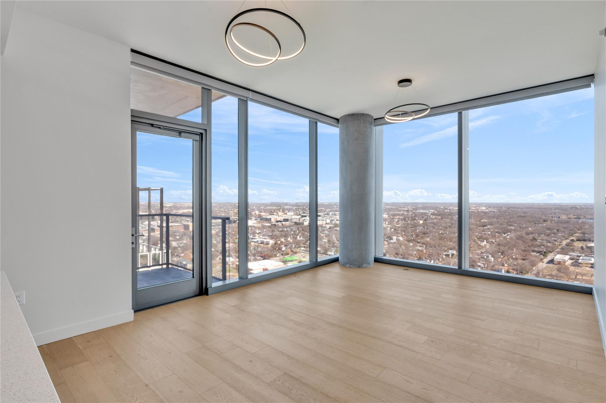 44 East Ave # 3107, Austin, TX 78701