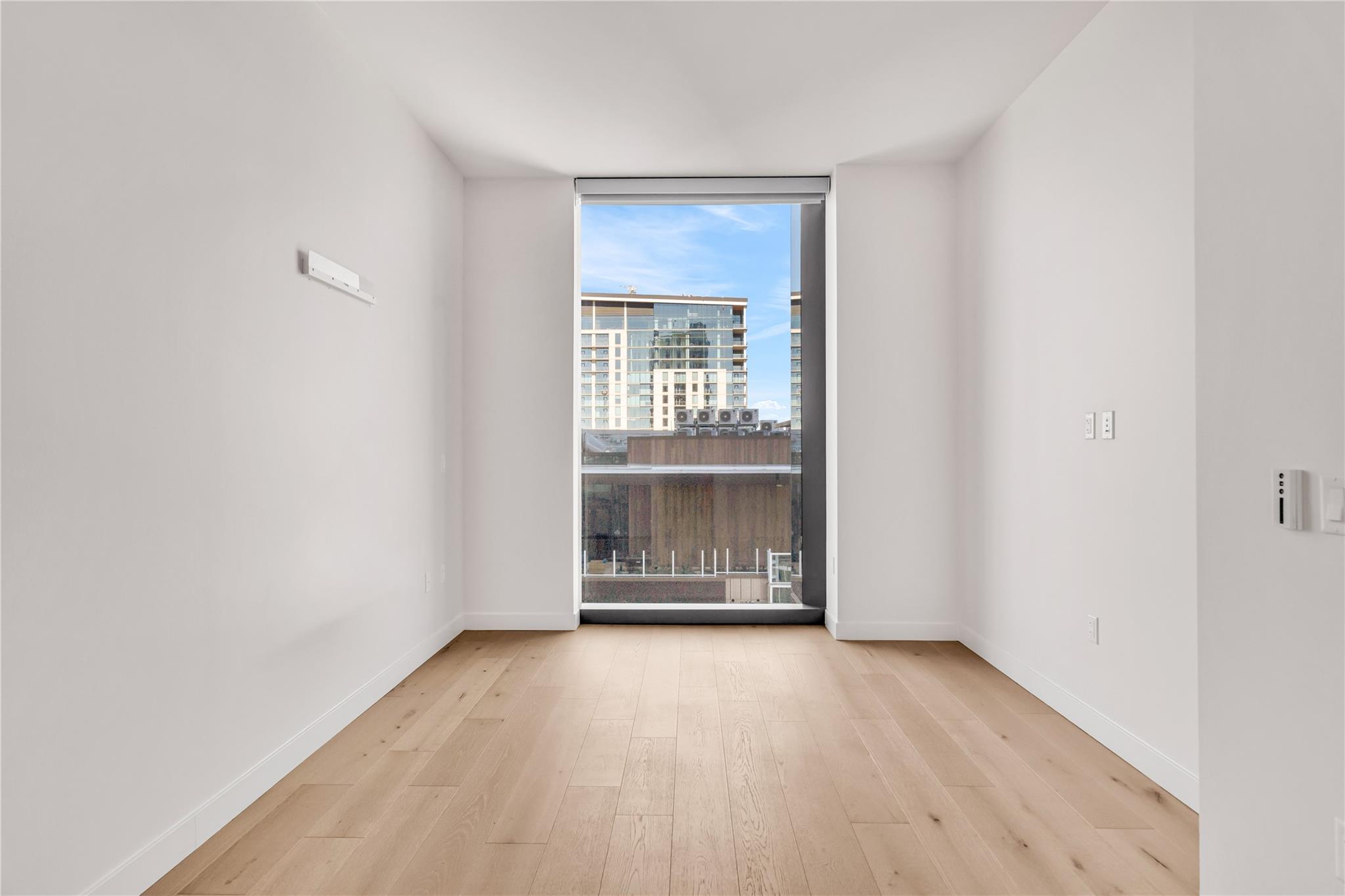 44 East Ave # 3107, Austin, TX 78701