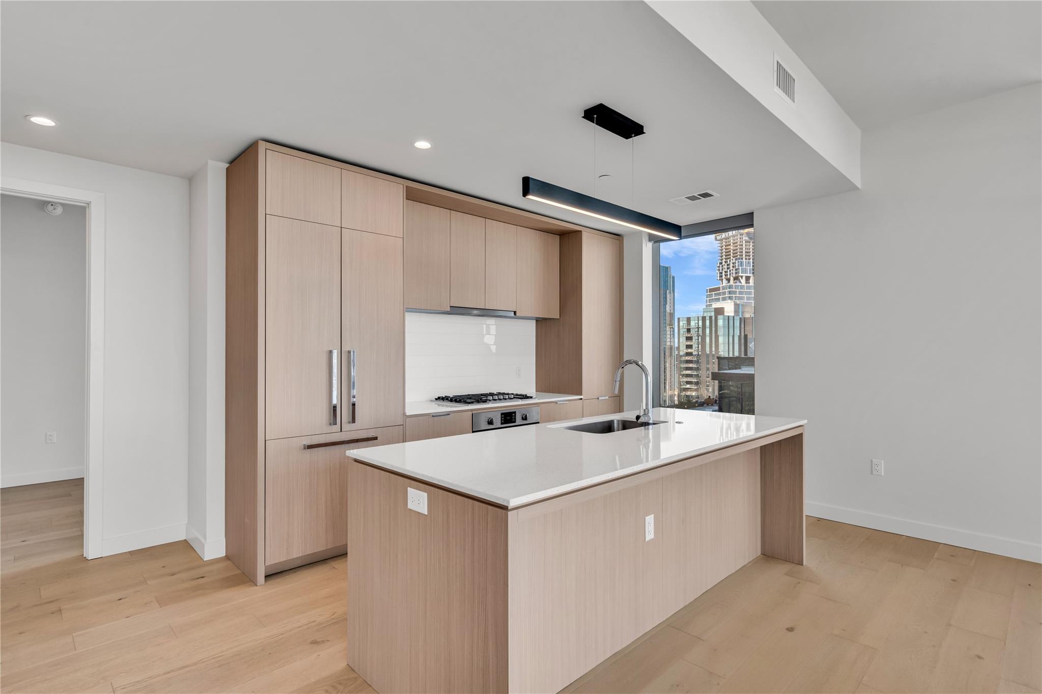 44 East Ave # 3107, Austin, TX 78701