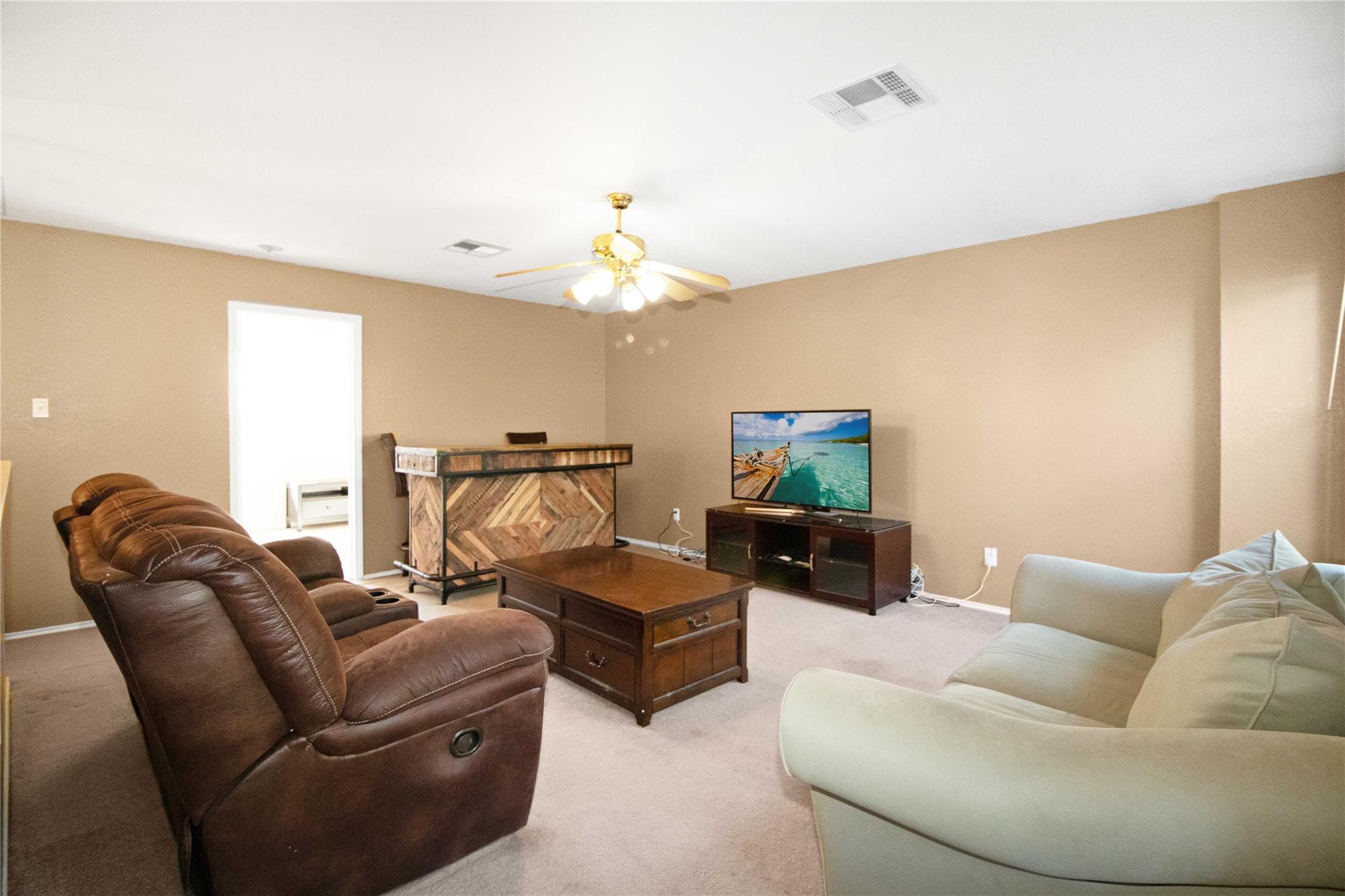 100 Wren Cove, Hutto, TX 78634