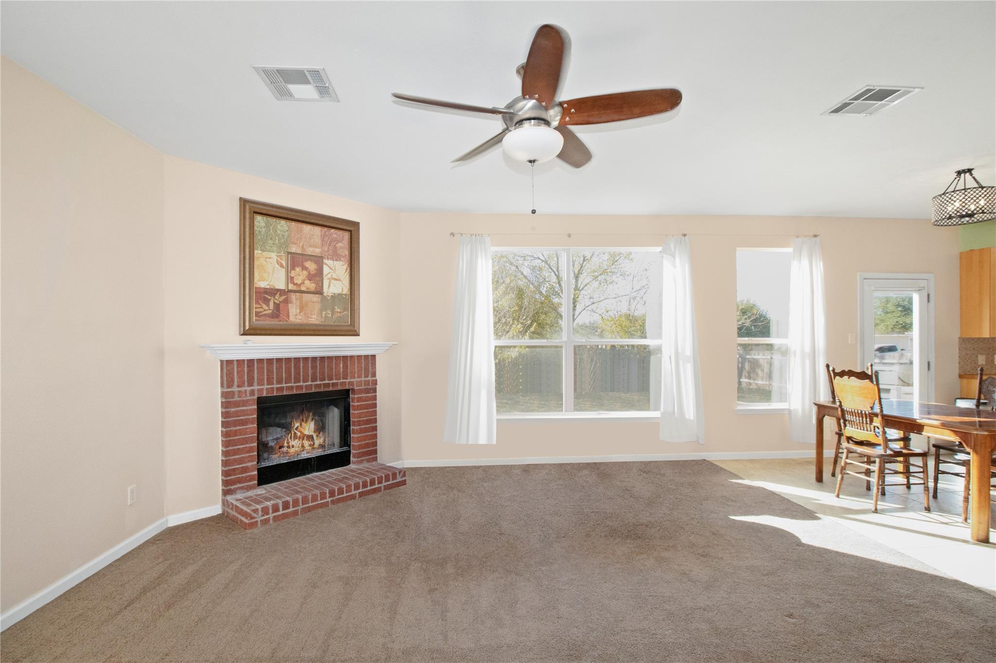 100 Wren Cove, Hutto, TX 78634