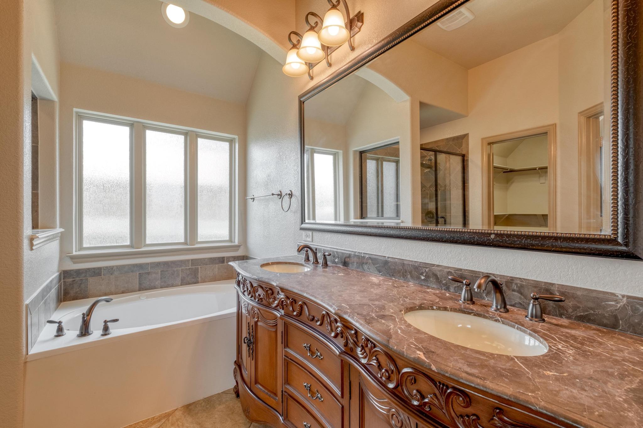 18016 Misty Harbor Dr, Pflugerville, TX 78660