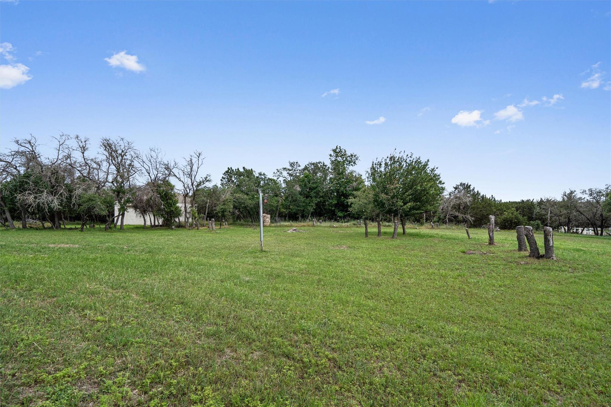 172 Thoroughbred Trce, Liberty Hill, TX 78642
