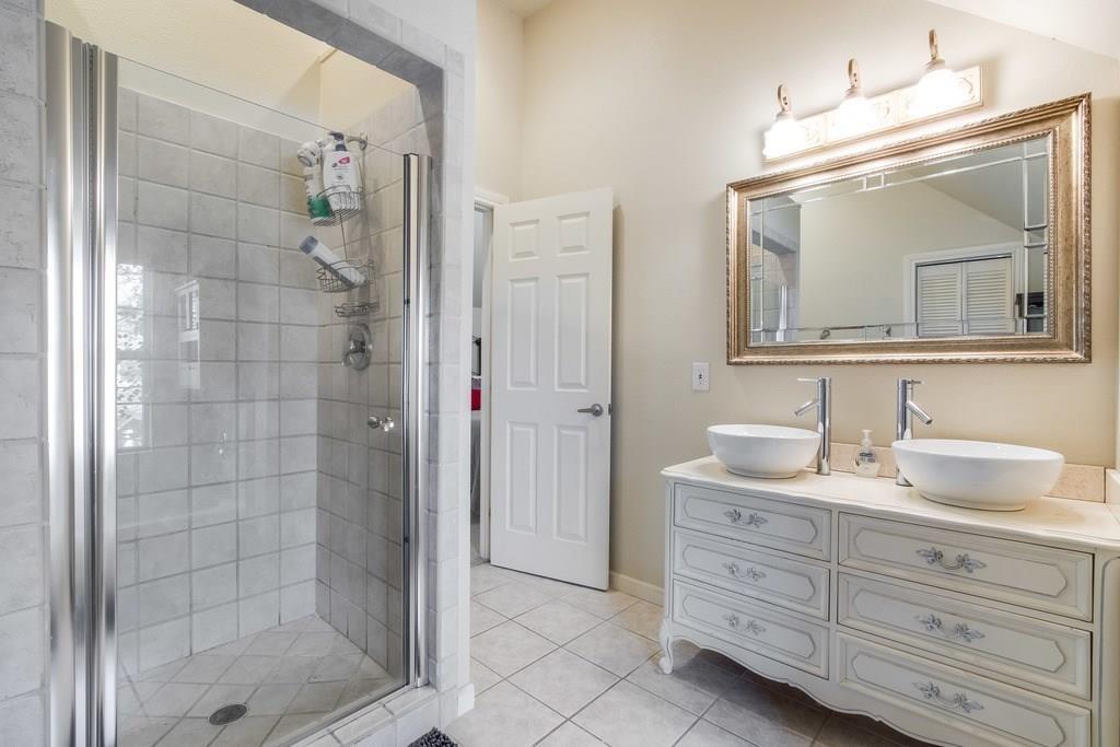 2404 Thornton Dr Rd, Austin, TX 78704