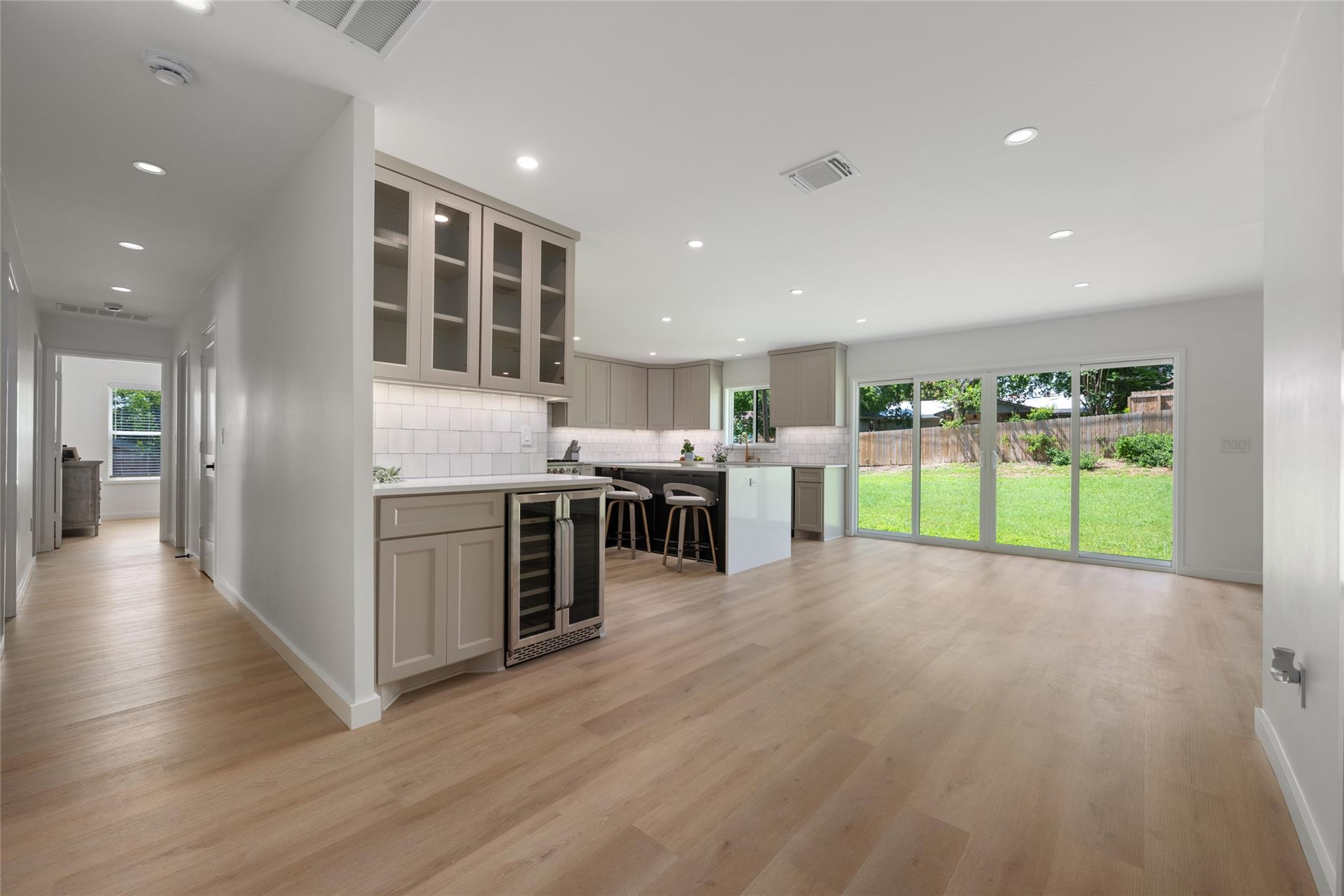 1101 Floradale Dr, Austin, TX 78753