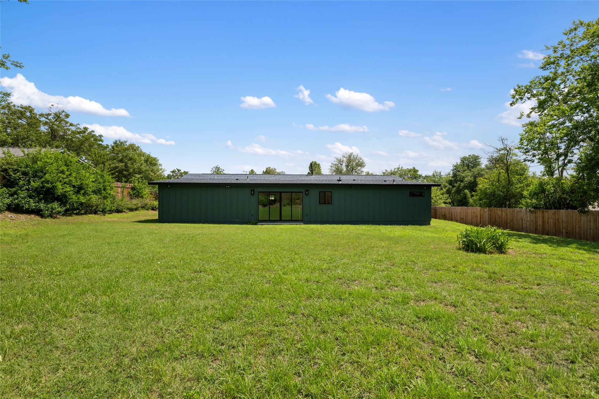 1101 Floradale Dr, Austin, TX 78753