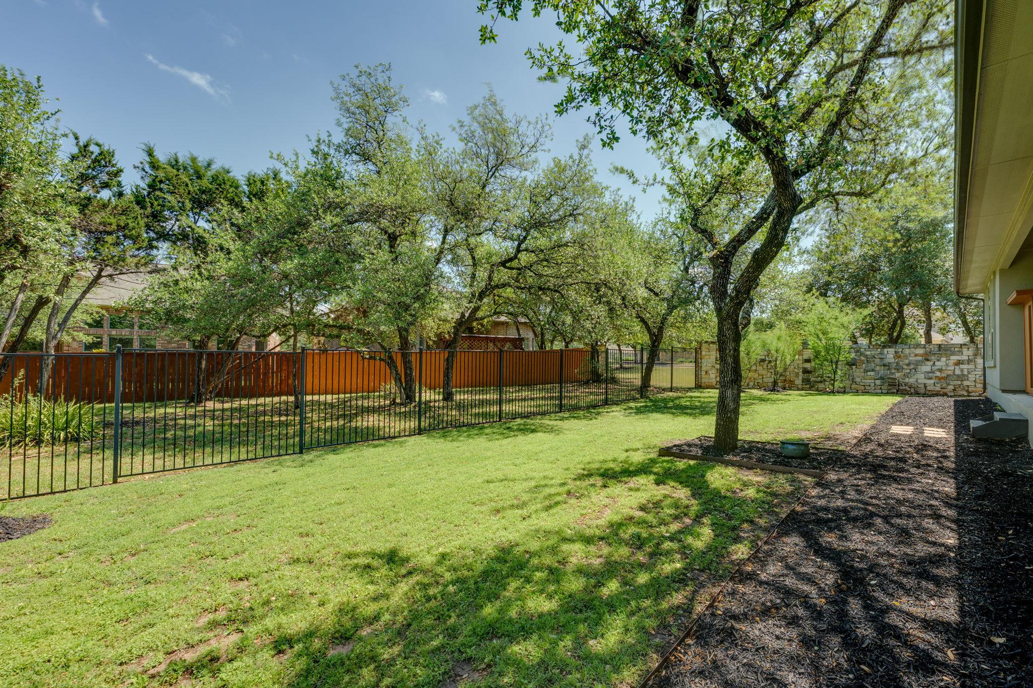 2724 Rain Song Dr, Leander, TX 78641