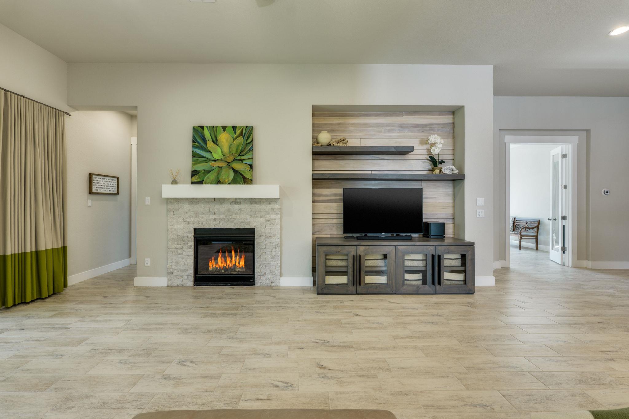 2724 Rain Song Dr, Leander, TX 78641