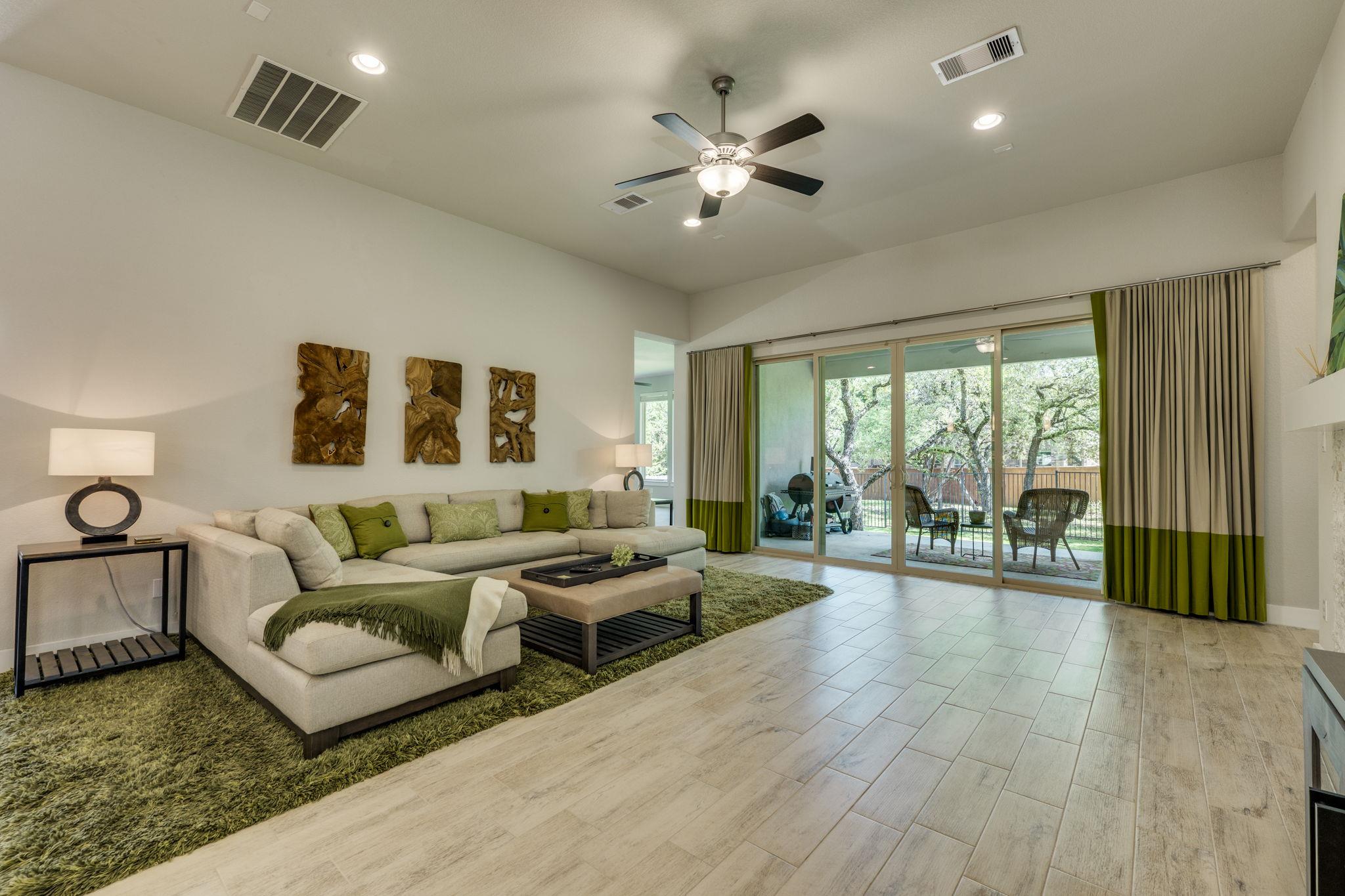 2724 Rain Song Dr, Leander, TX 78641