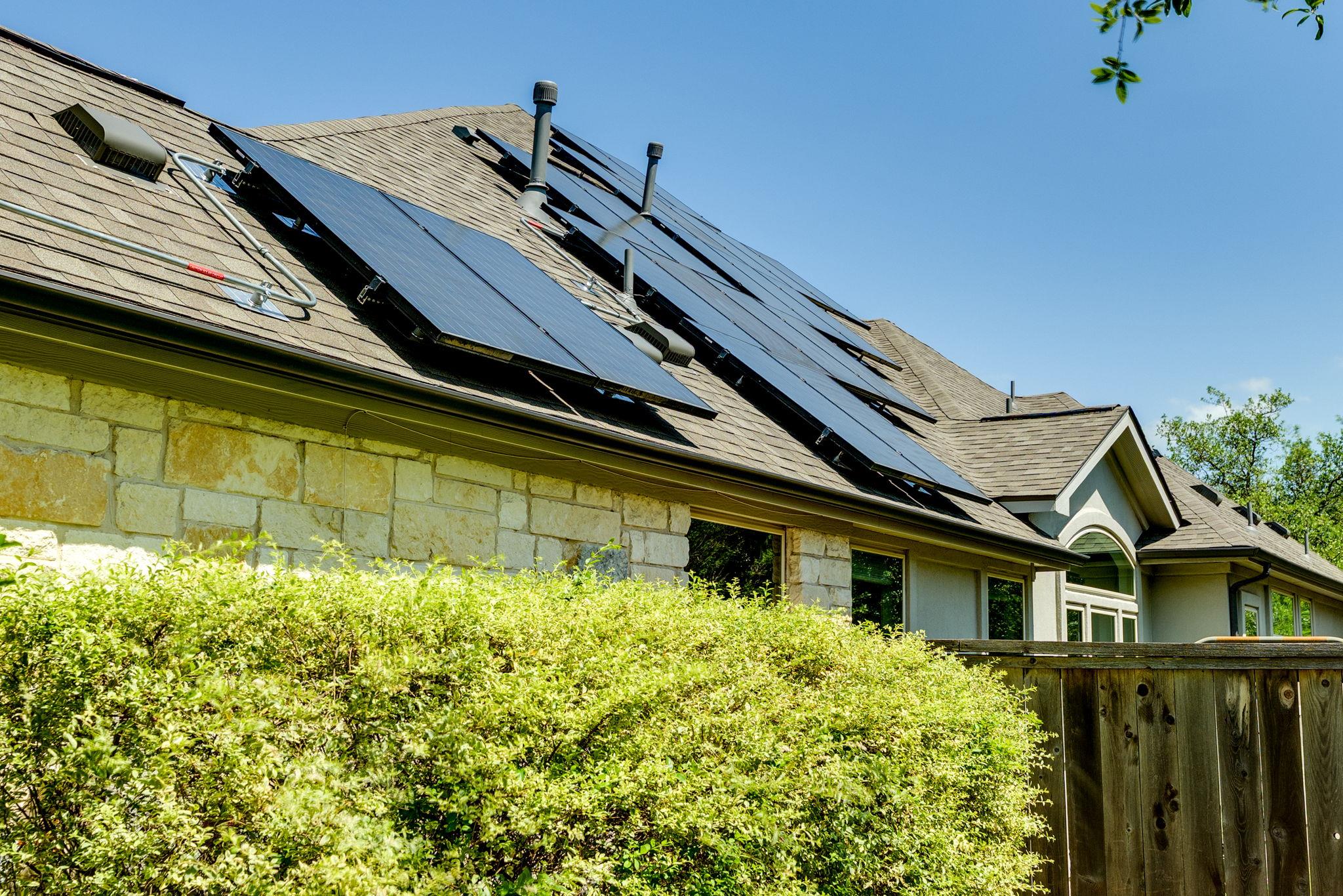 2724 Rain Song Dr, Leander, TX 78641