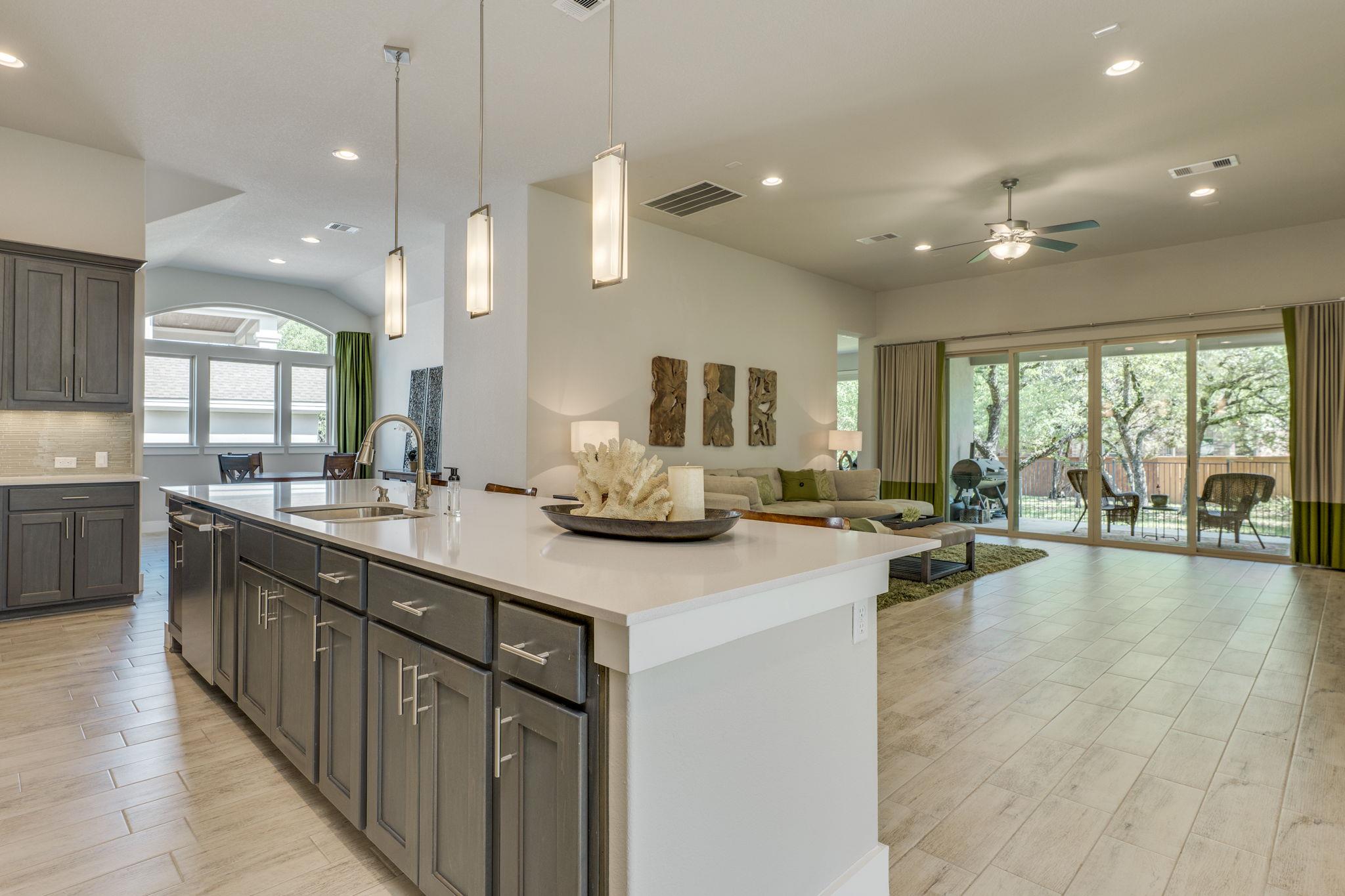 2724 Rain Song Dr, Leander, TX 78641