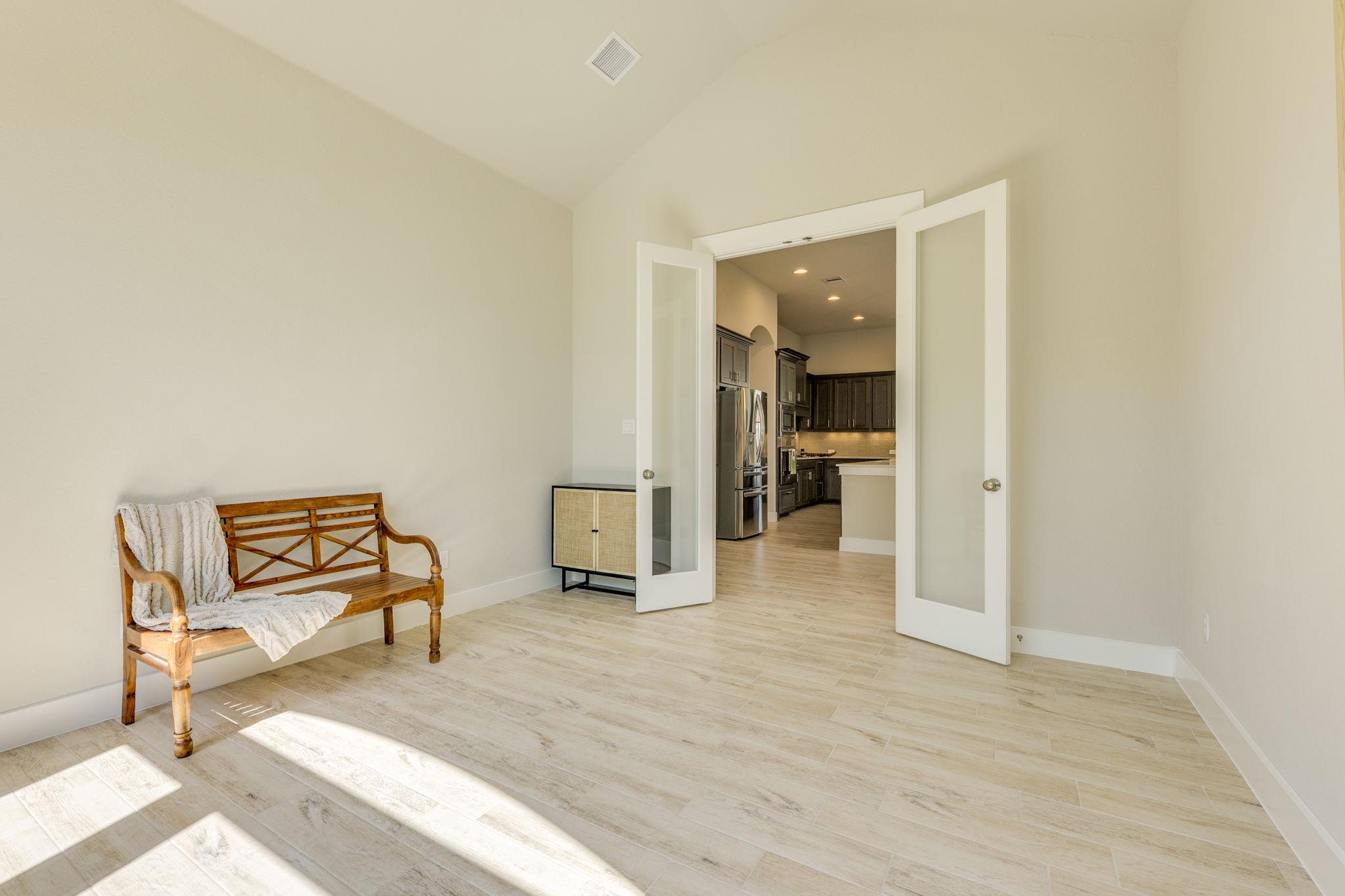 2724 Rain Song Dr, Leander, TX 78641