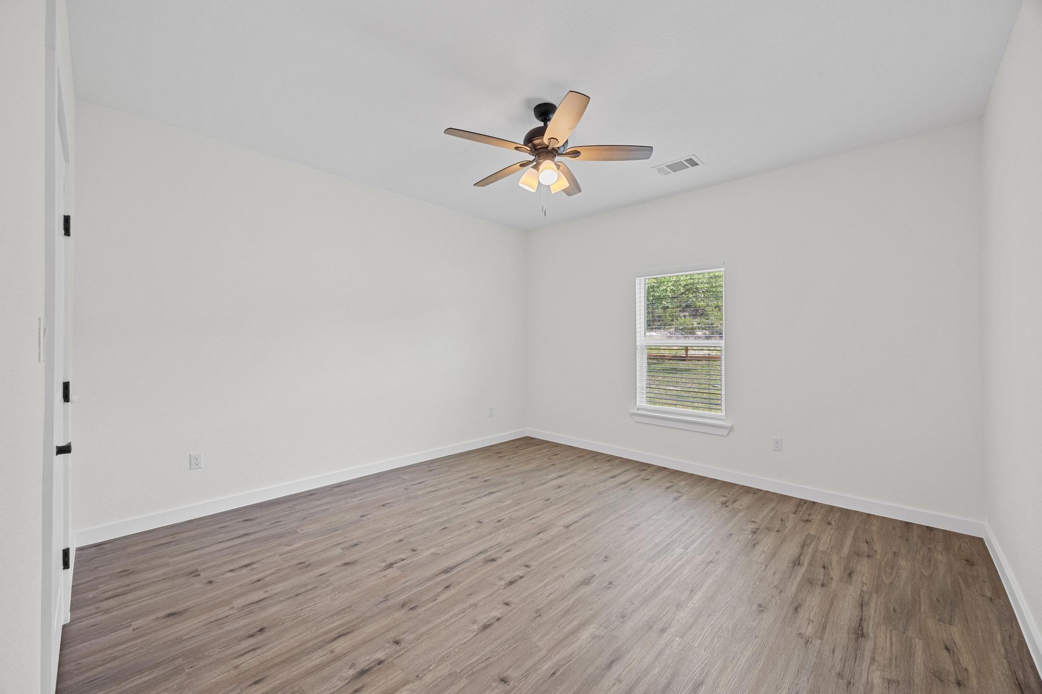 17701 Village Dr, Dripping Springs, TX 78620