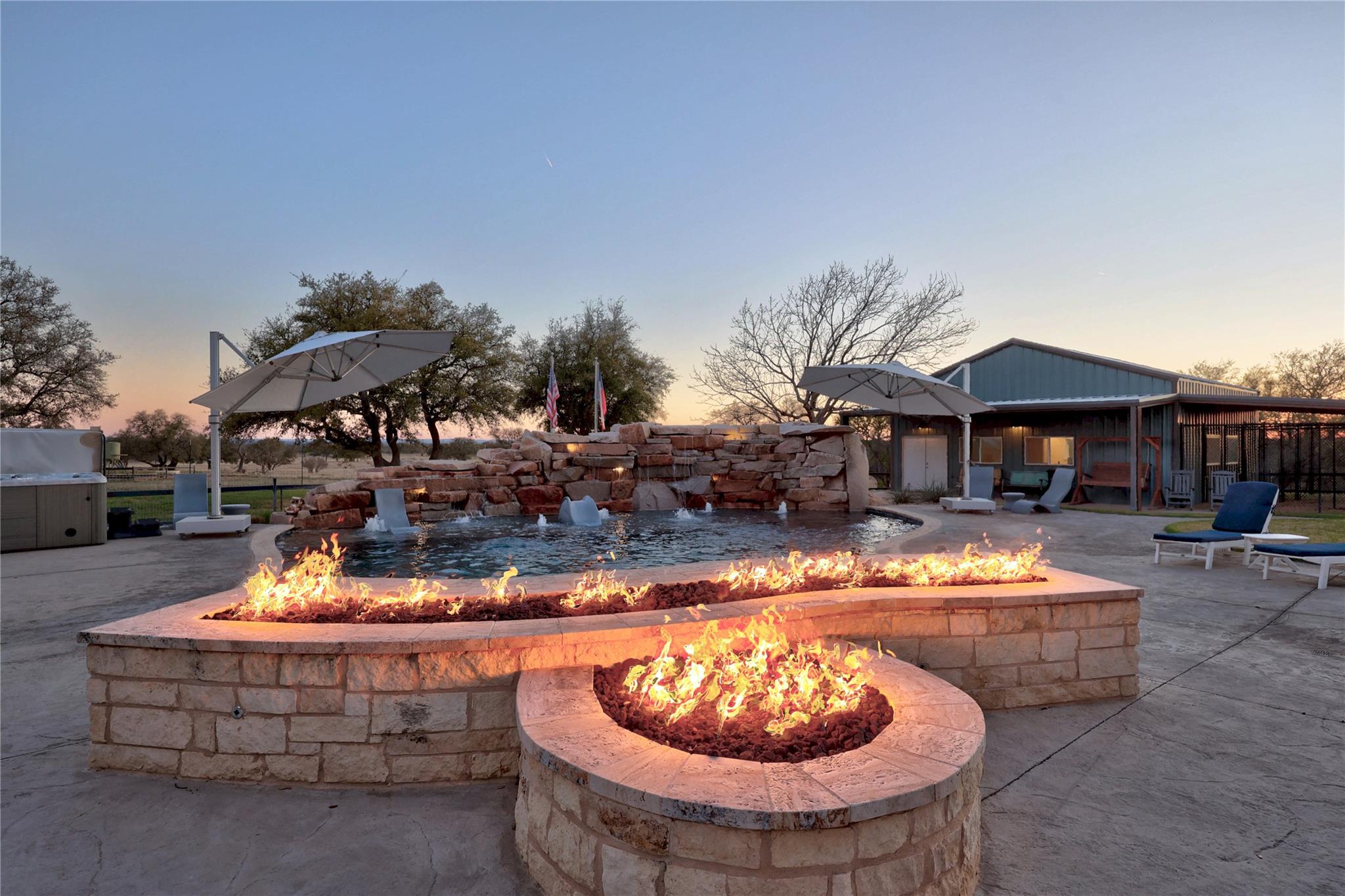 6600 State Highway 71, Llano, TX 78643