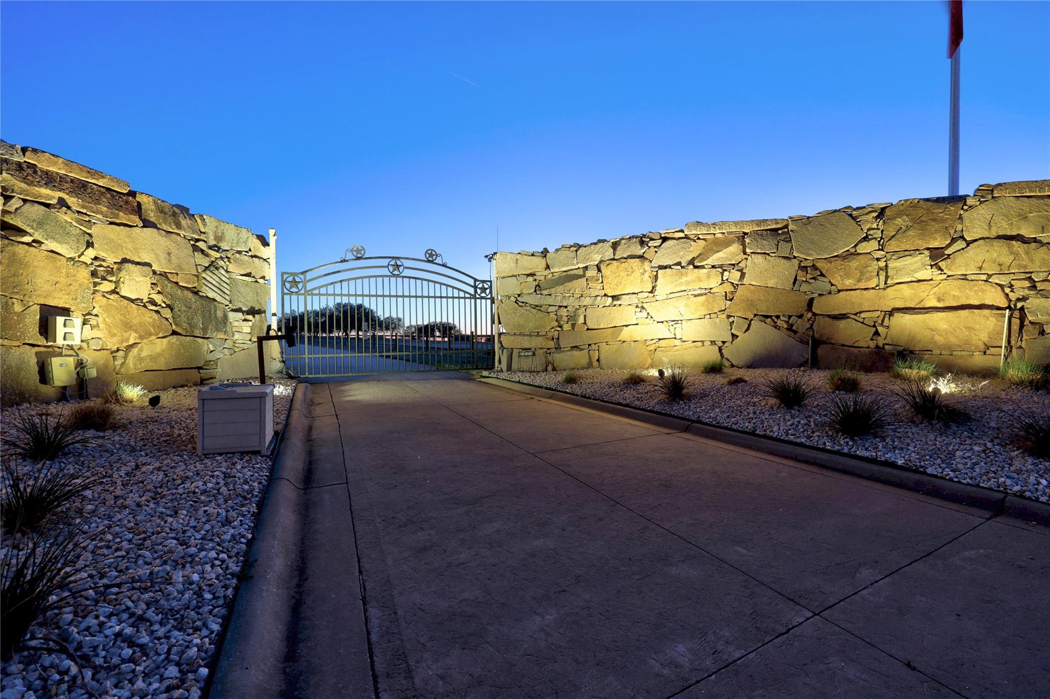 6600 State Highway 71, Llano, TX 78643