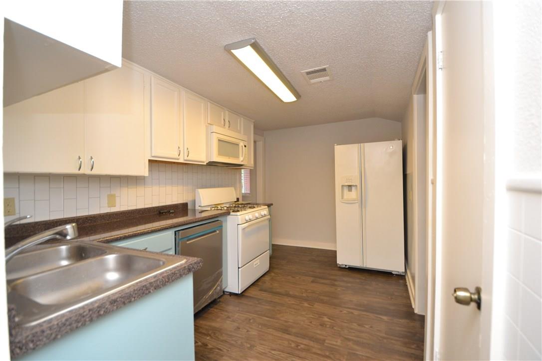 2205 Coleto St, Austin, TX 78722