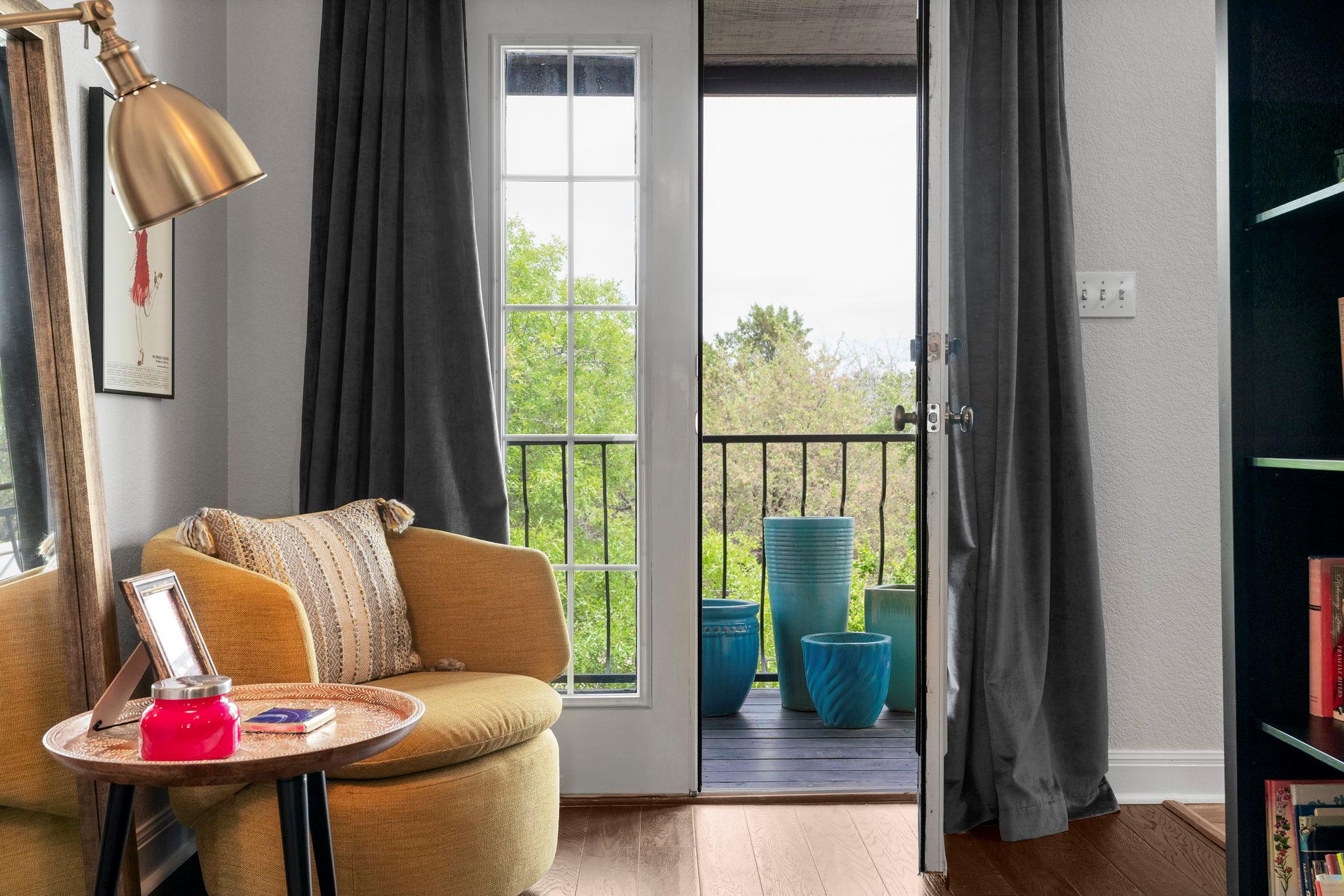 10921 Long Branch Dr, Austin, TX 78736