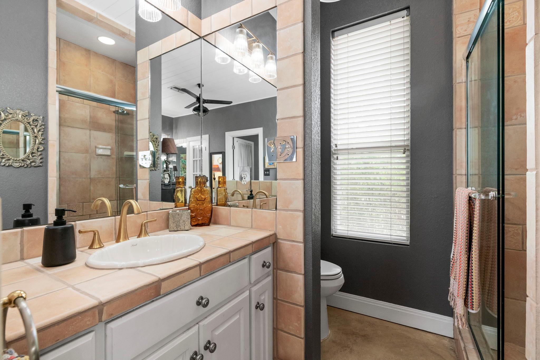 10921 Long Branch Dr, Austin, TX 78736