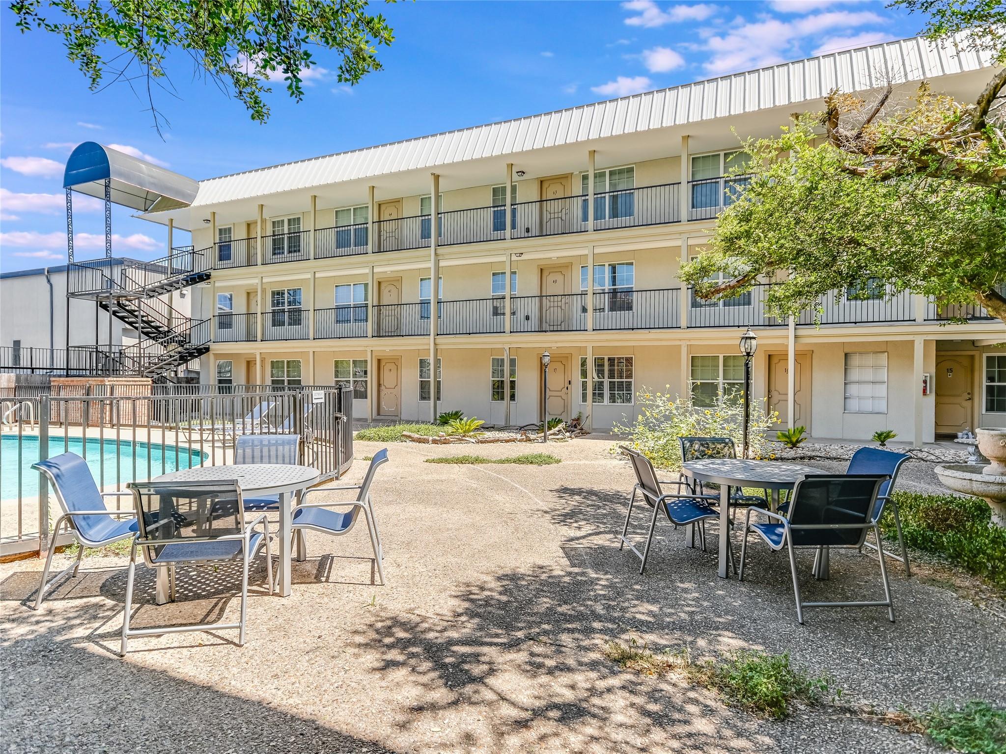 910 Duncan Ln # 31, Austin, TX 78705