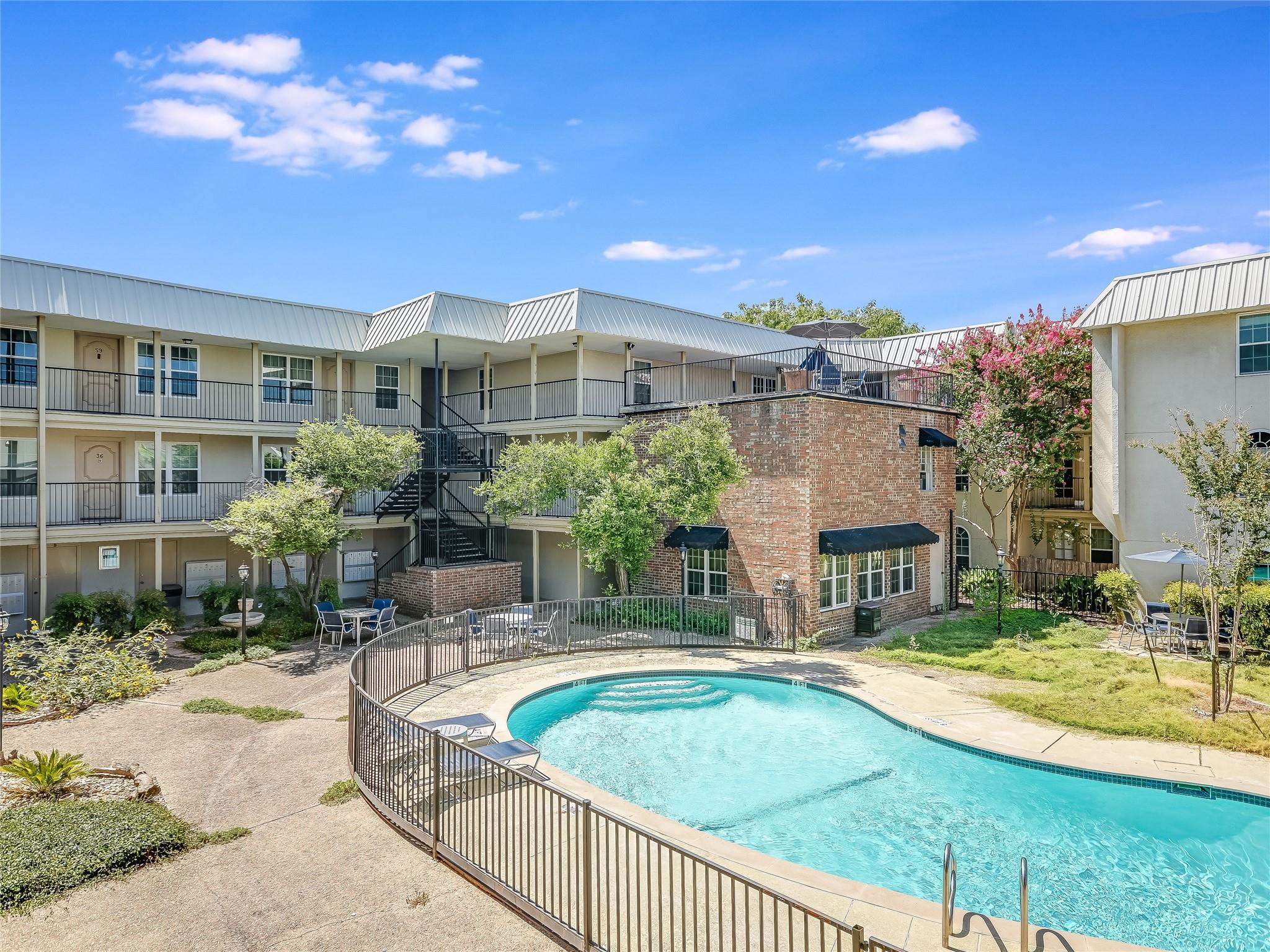 910 Duncan Ln # 31, Austin, TX 78705