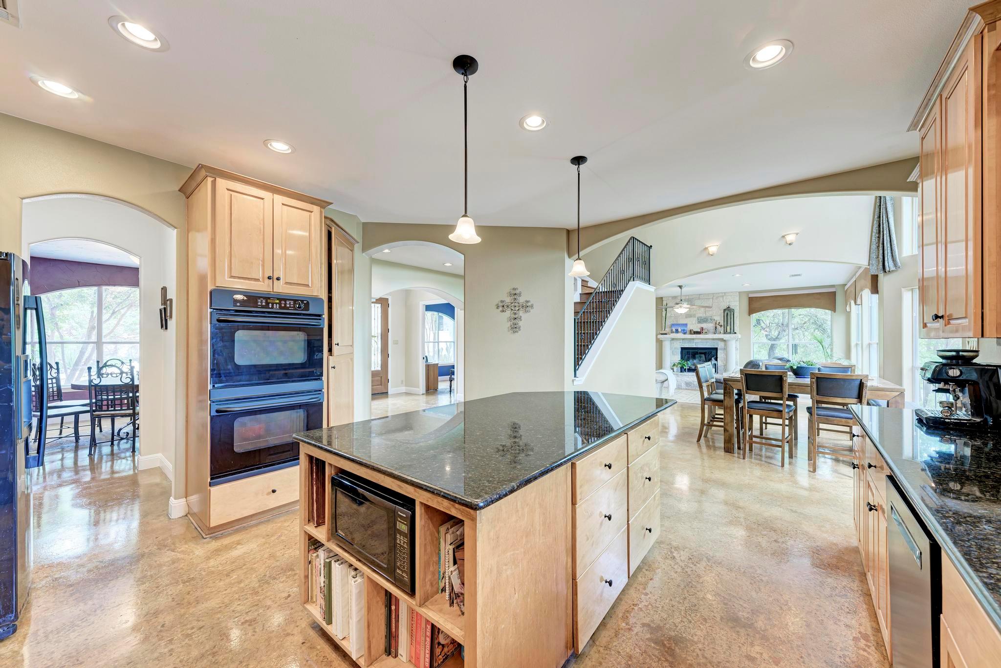 12326 Hanging Valley Dr, Austin, TX 78726