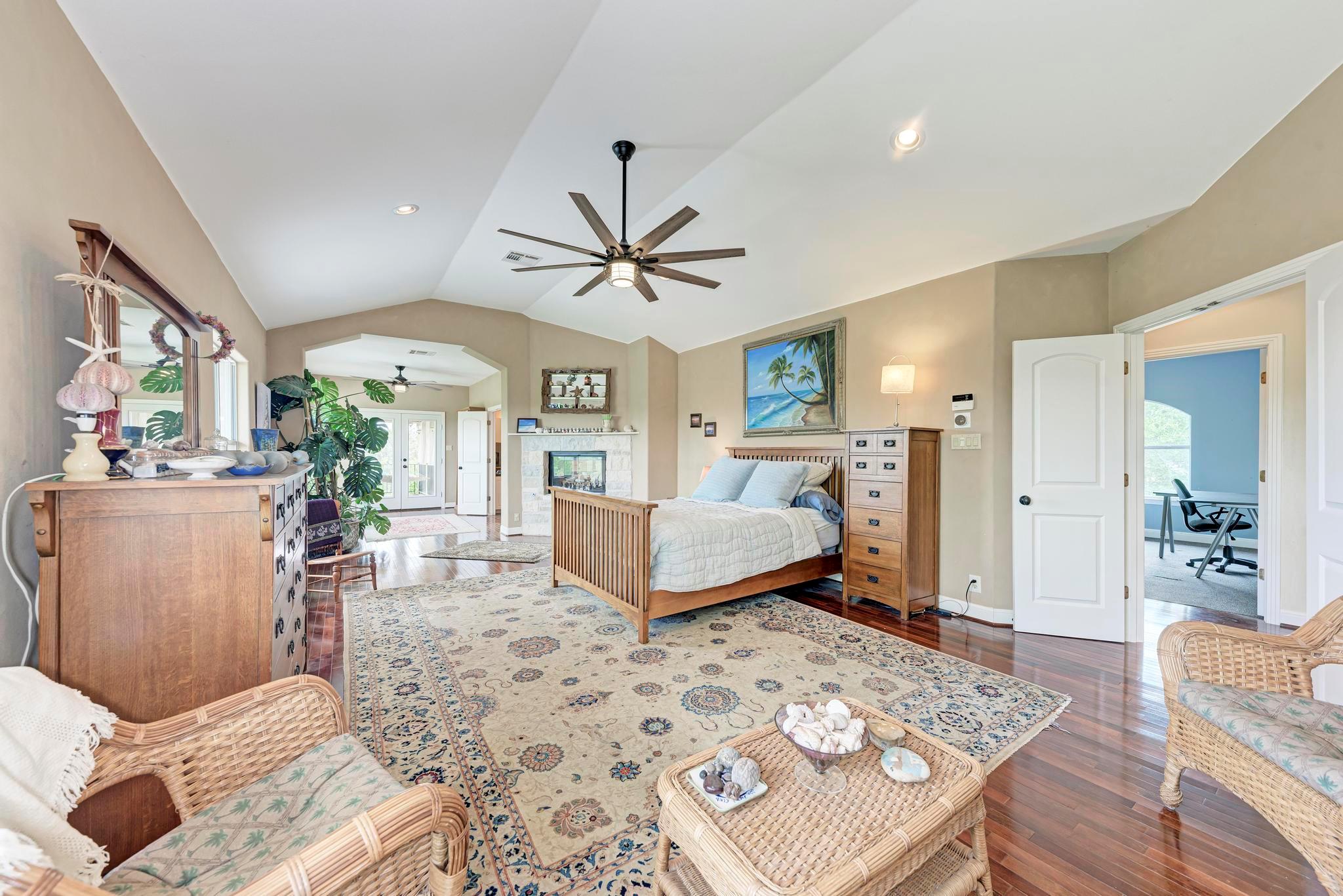 12326 Hanging Valley Dr, Austin, TX 78726