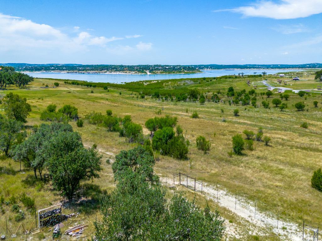 620 Lake Island Dr, Canyon Lake, TX 78133