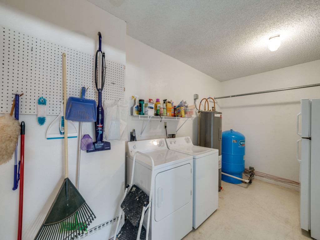 620 Lake Island Dr, Canyon Lake, TX 78133