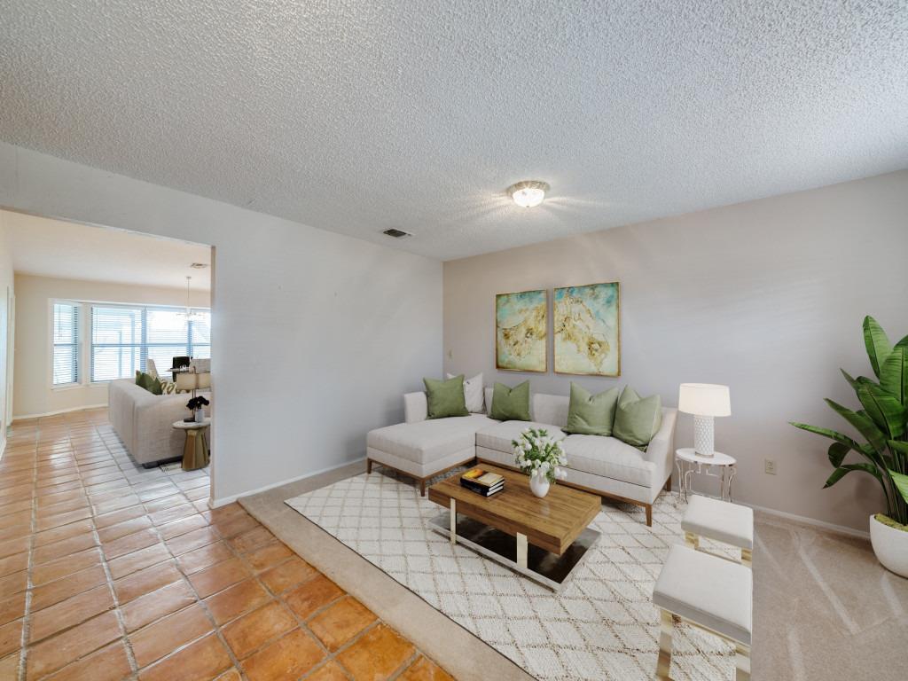 620 Lake Island Dr, Canyon Lake, TX 78133