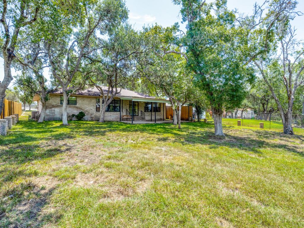 620 Lake Island Dr, Canyon Lake, TX 78133