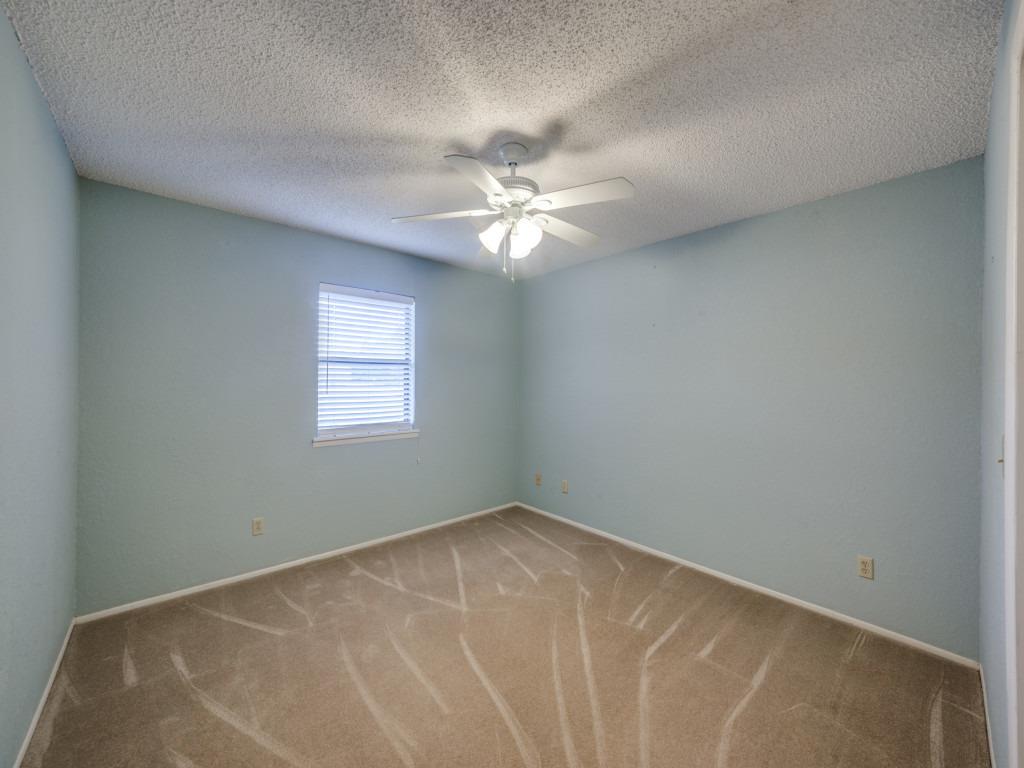 620 Lake Island Dr, Canyon Lake, TX 78133