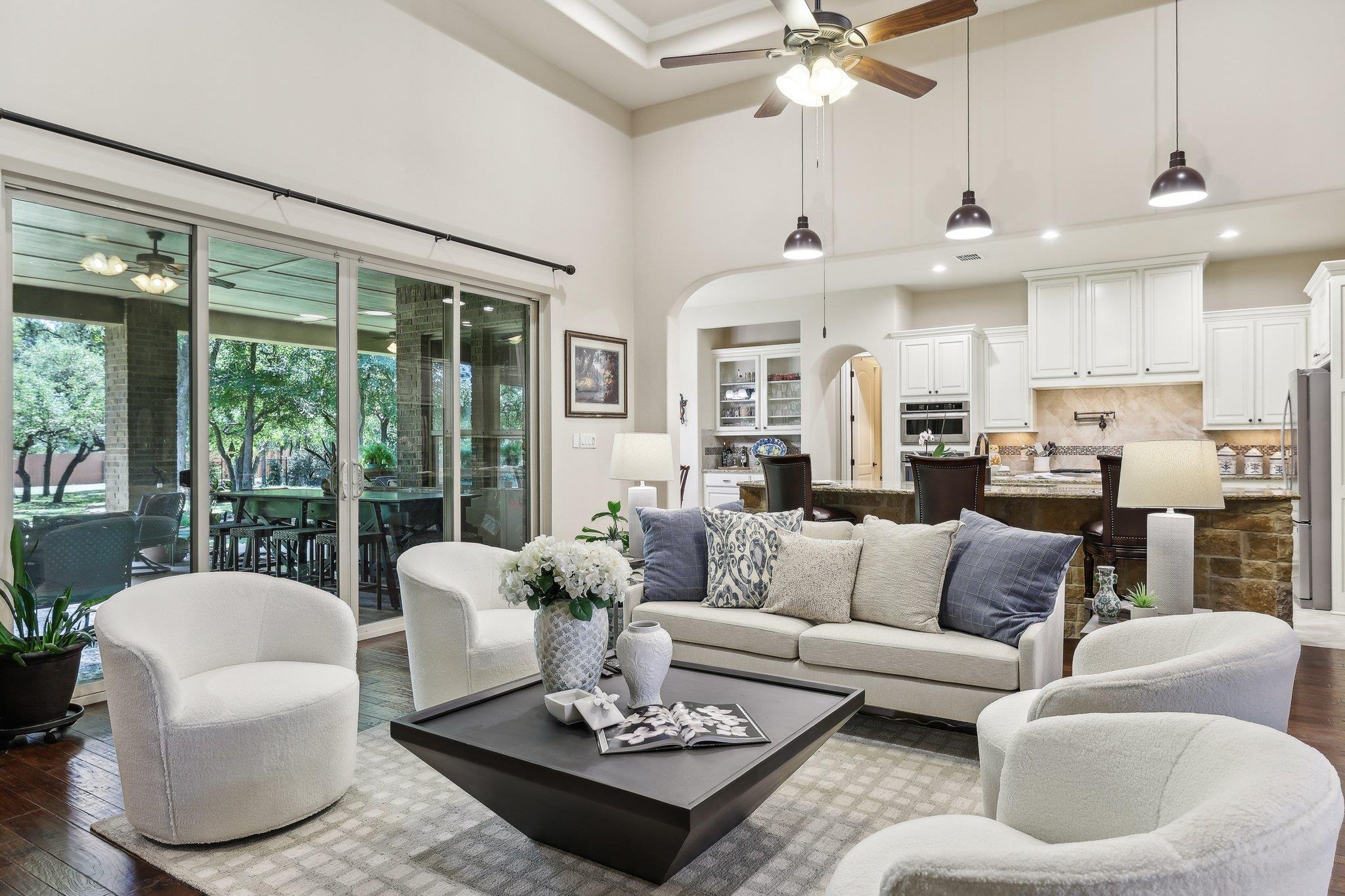 190 Estrella Xing, Georgetown, TX 78628