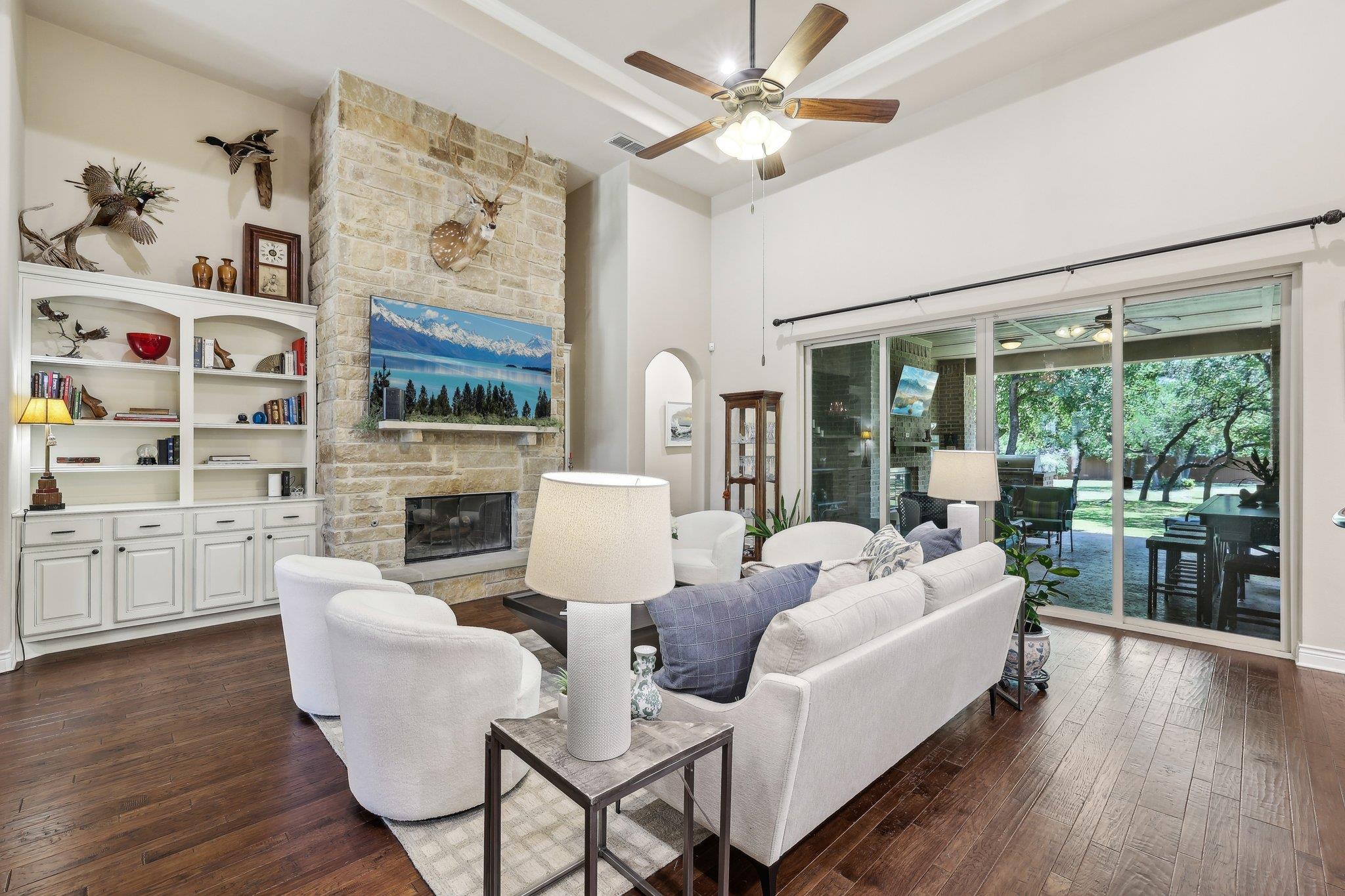 190 Estrella Xing, Georgetown, TX 78628
