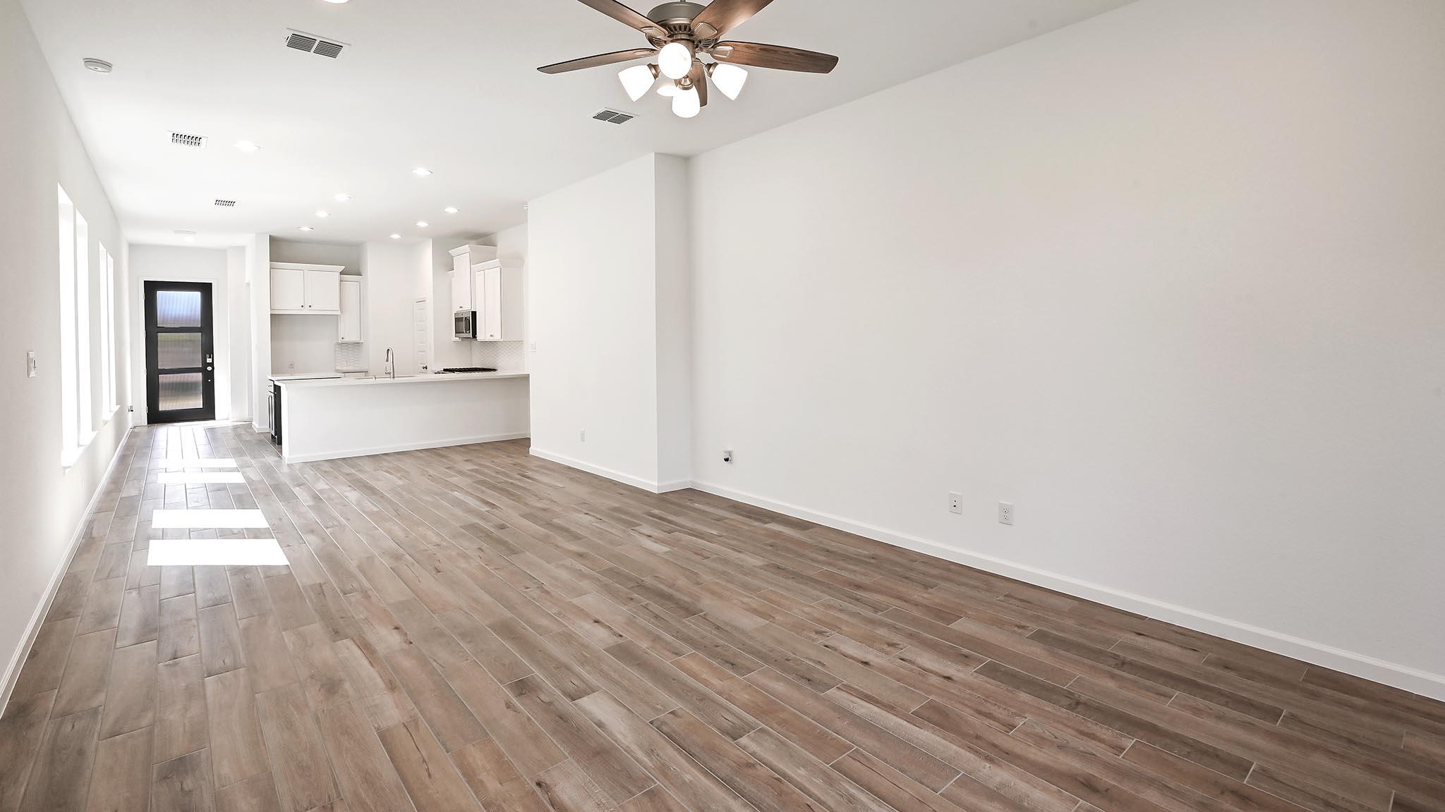 296 Reef Band Dr, Kyle, TX 78640