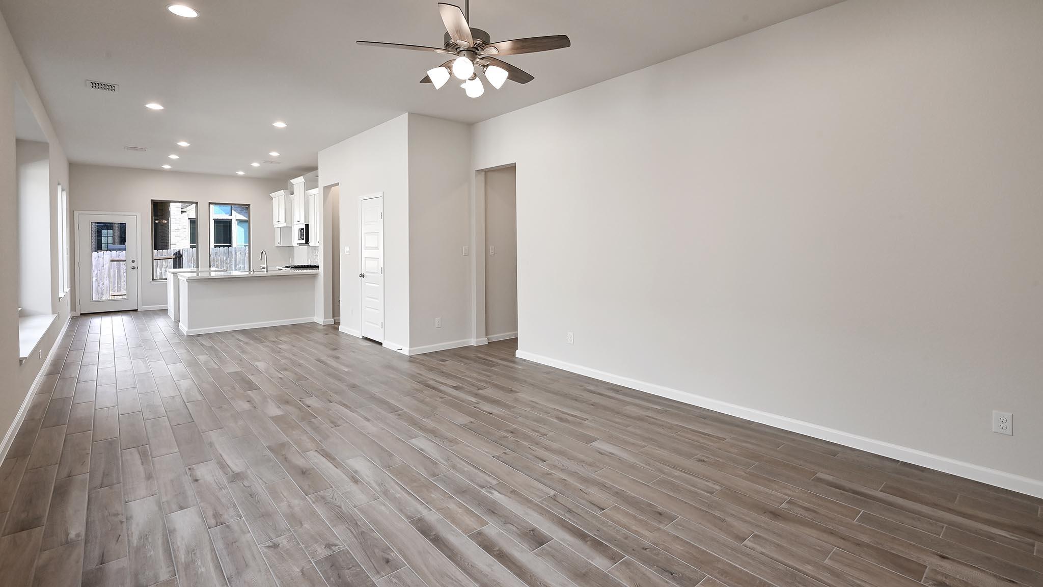 288 Reef Band Dr, Kyle, TX 78640
