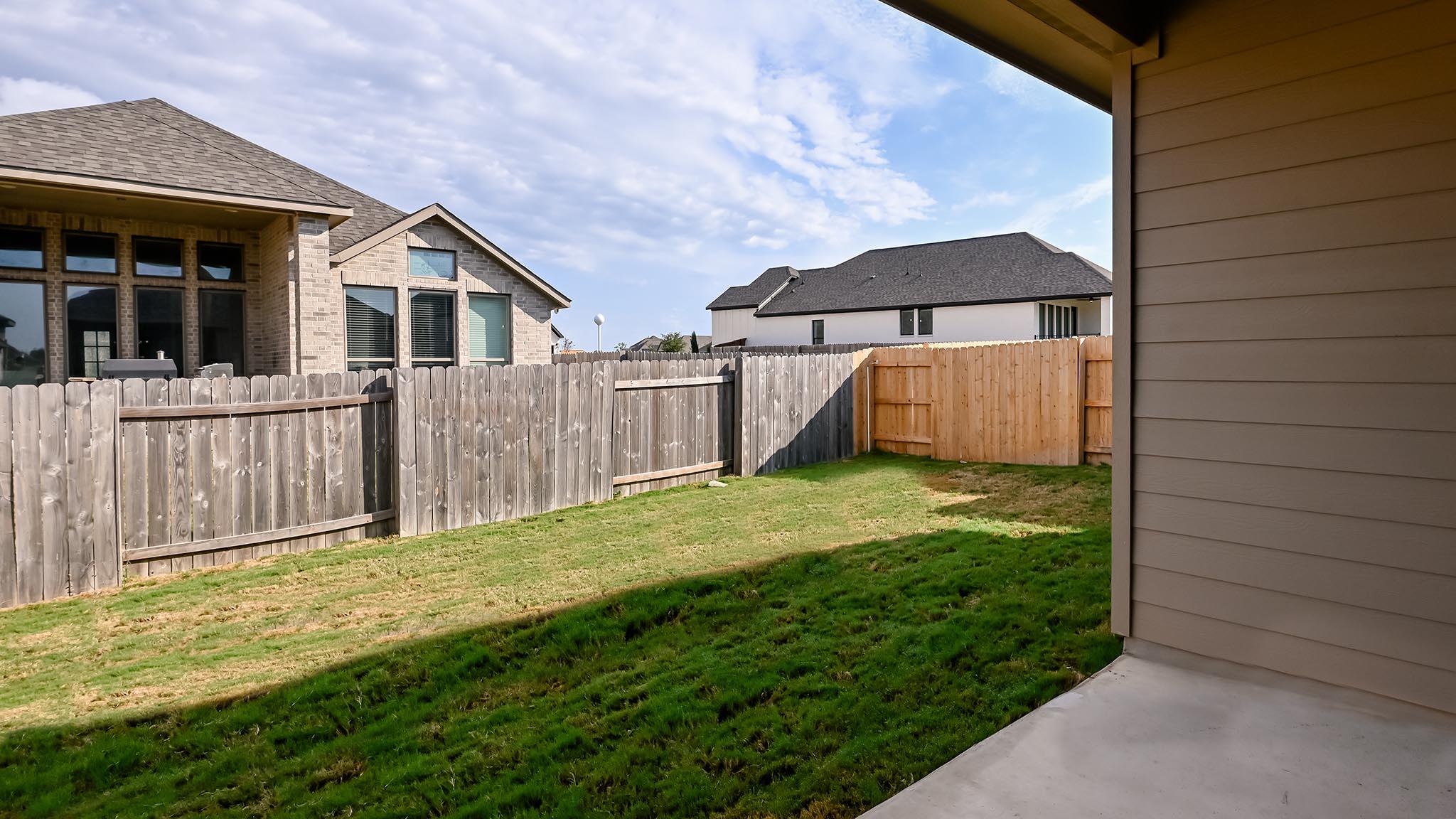 288 Reef Band Dr, Kyle, TX 78640