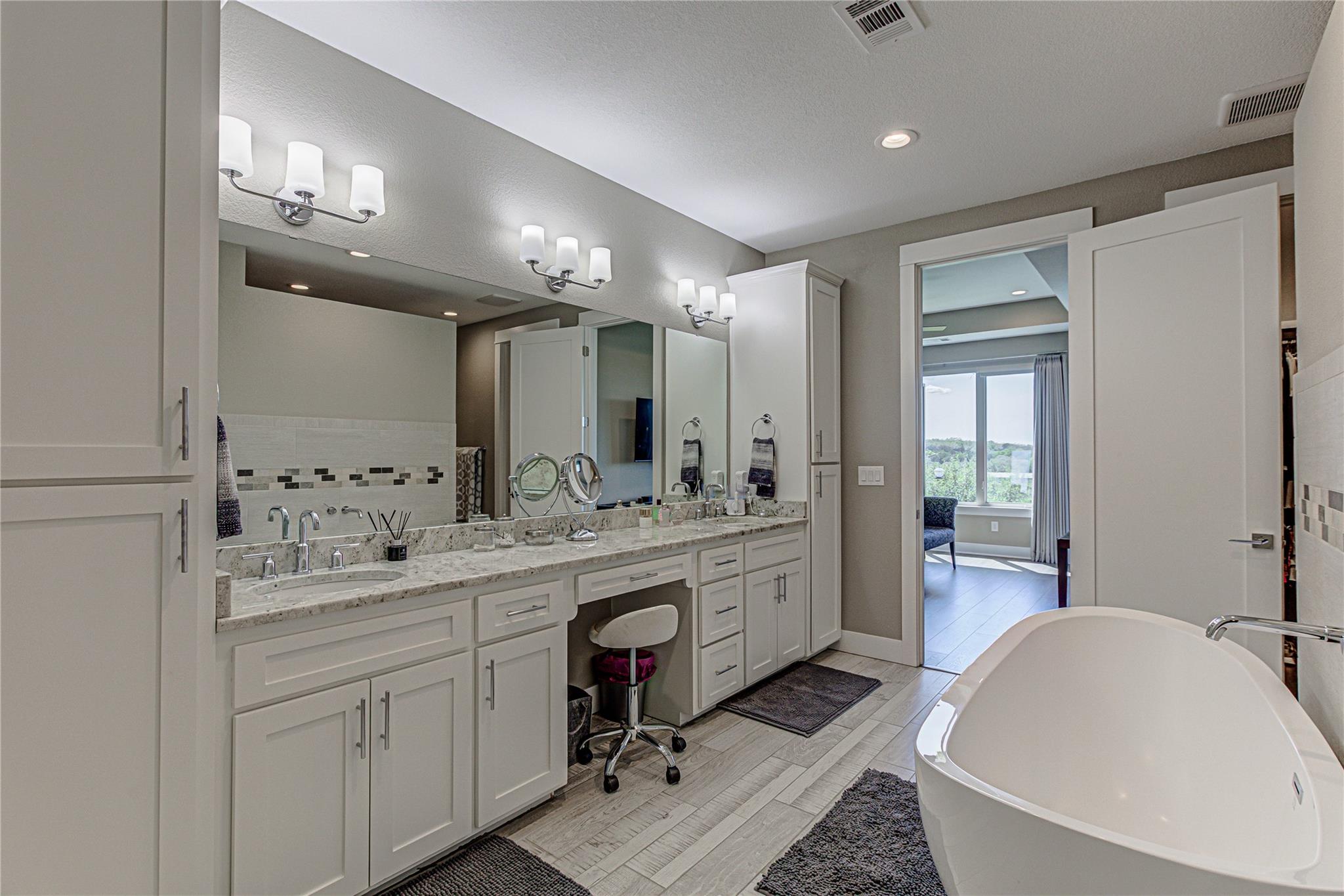 1313 Mountain Dew, Horseshoe Bay, TX 78657