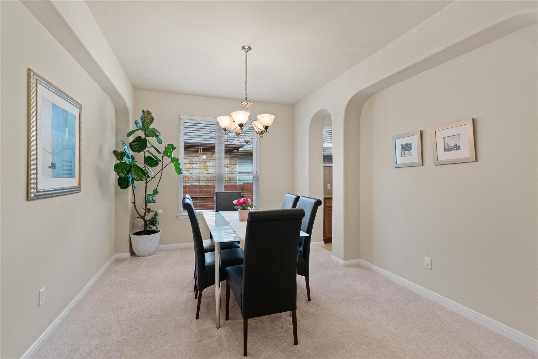 1733 Westmeadow Trl, Round Rock, TX 78665