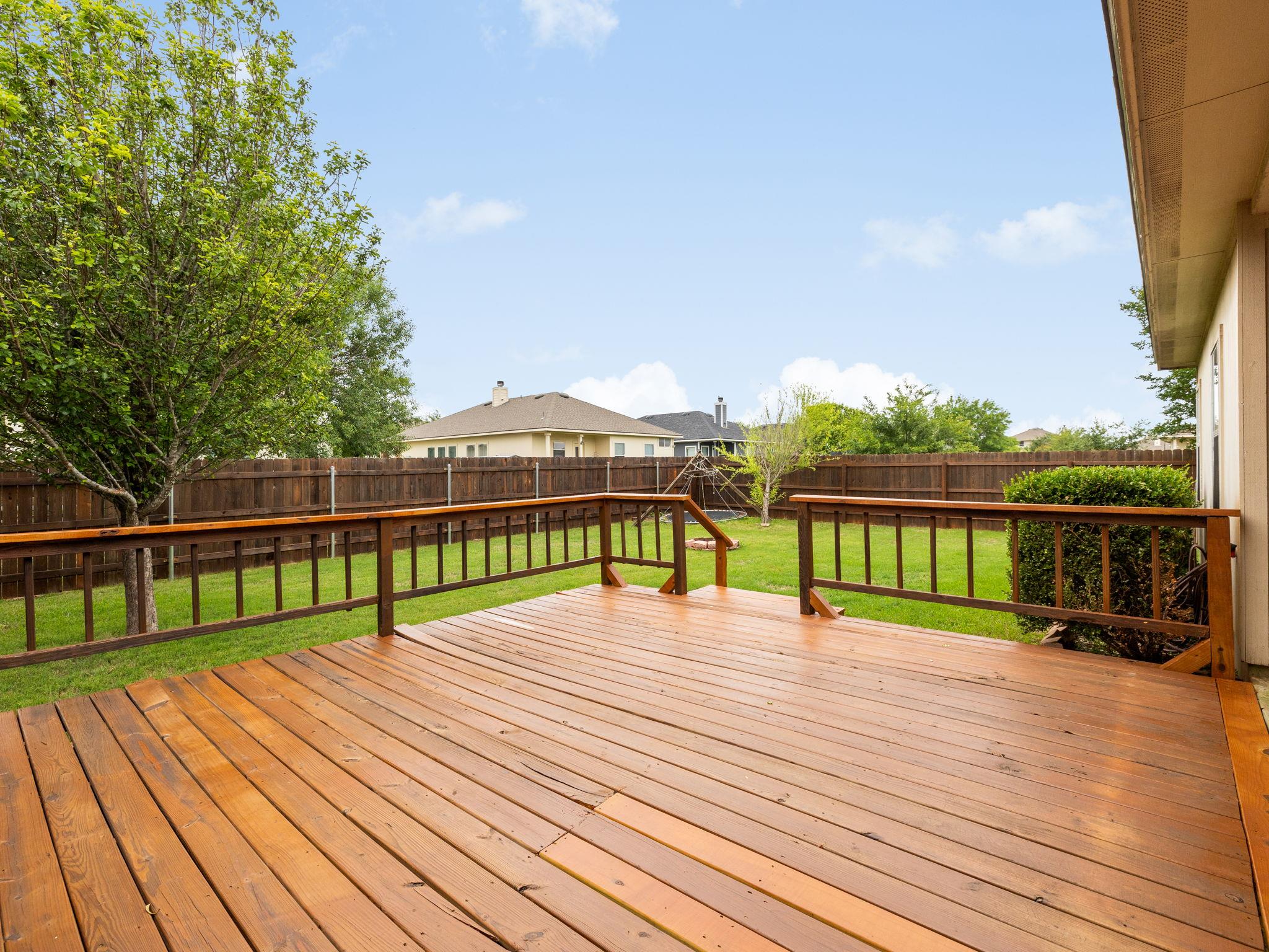 116 Brown St, Hutto, TX 78634