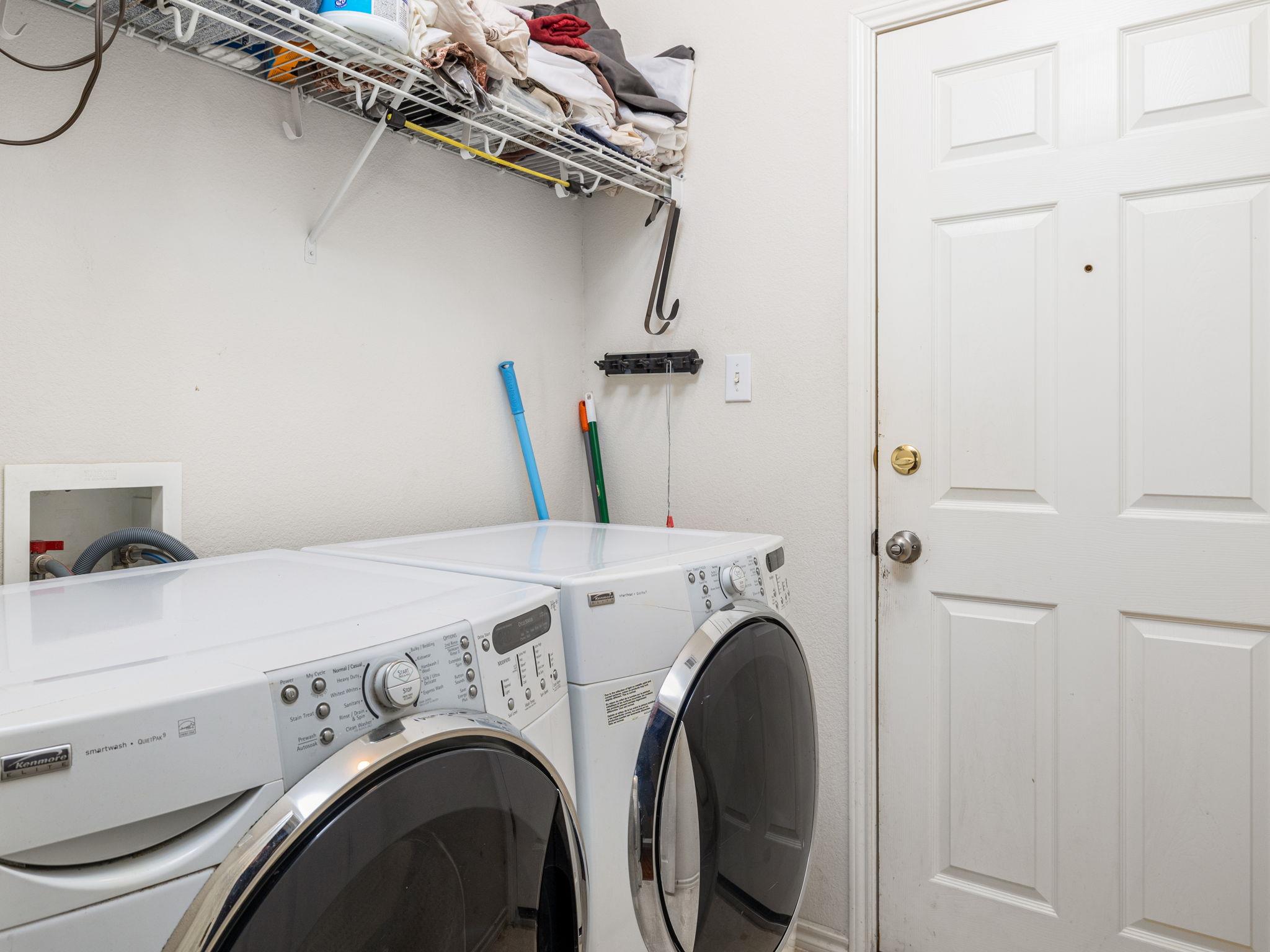 116 Brown St, Hutto, TX 78634