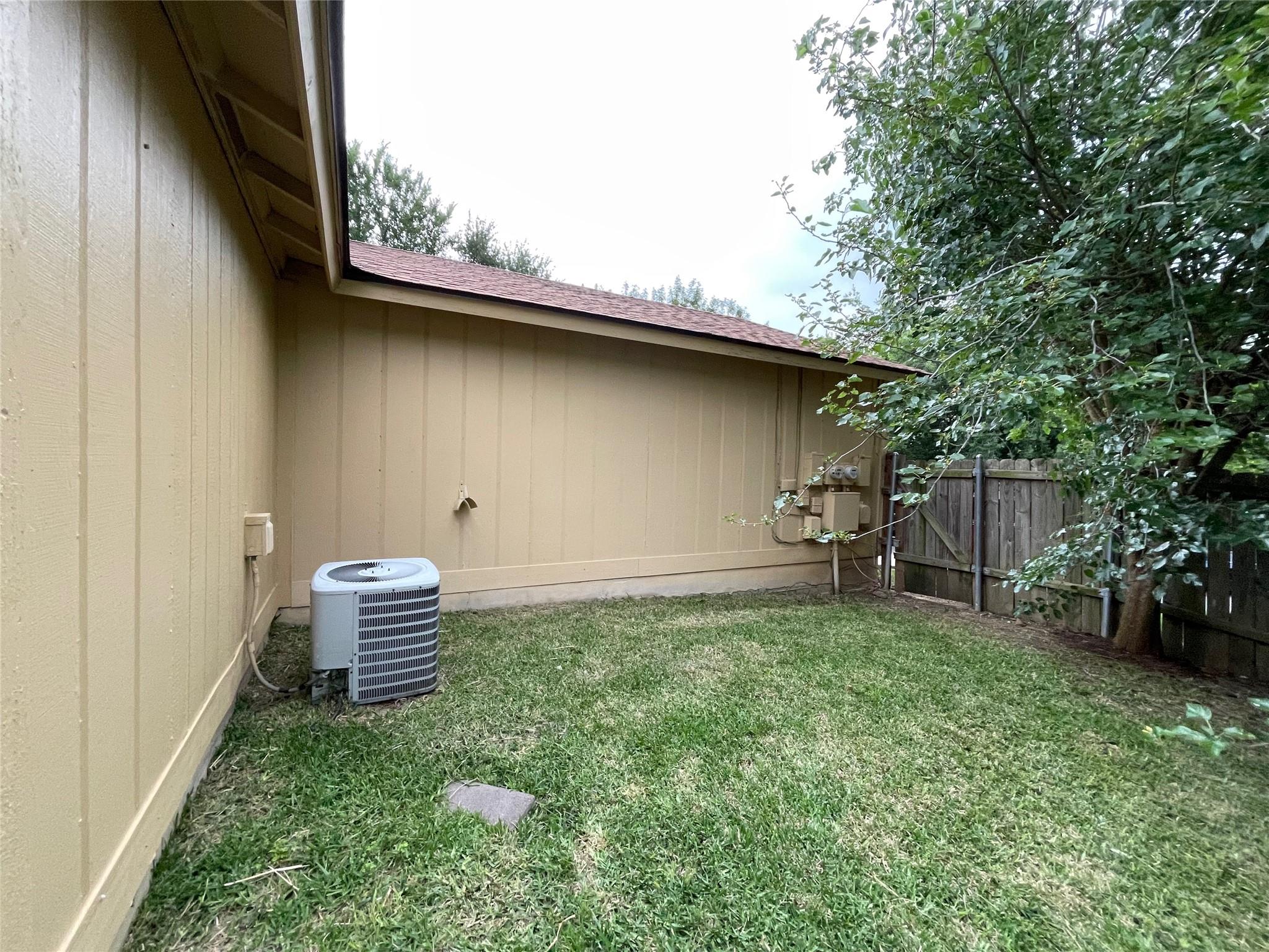 8005 West Gate Blvd # B, Austin, TX 78745