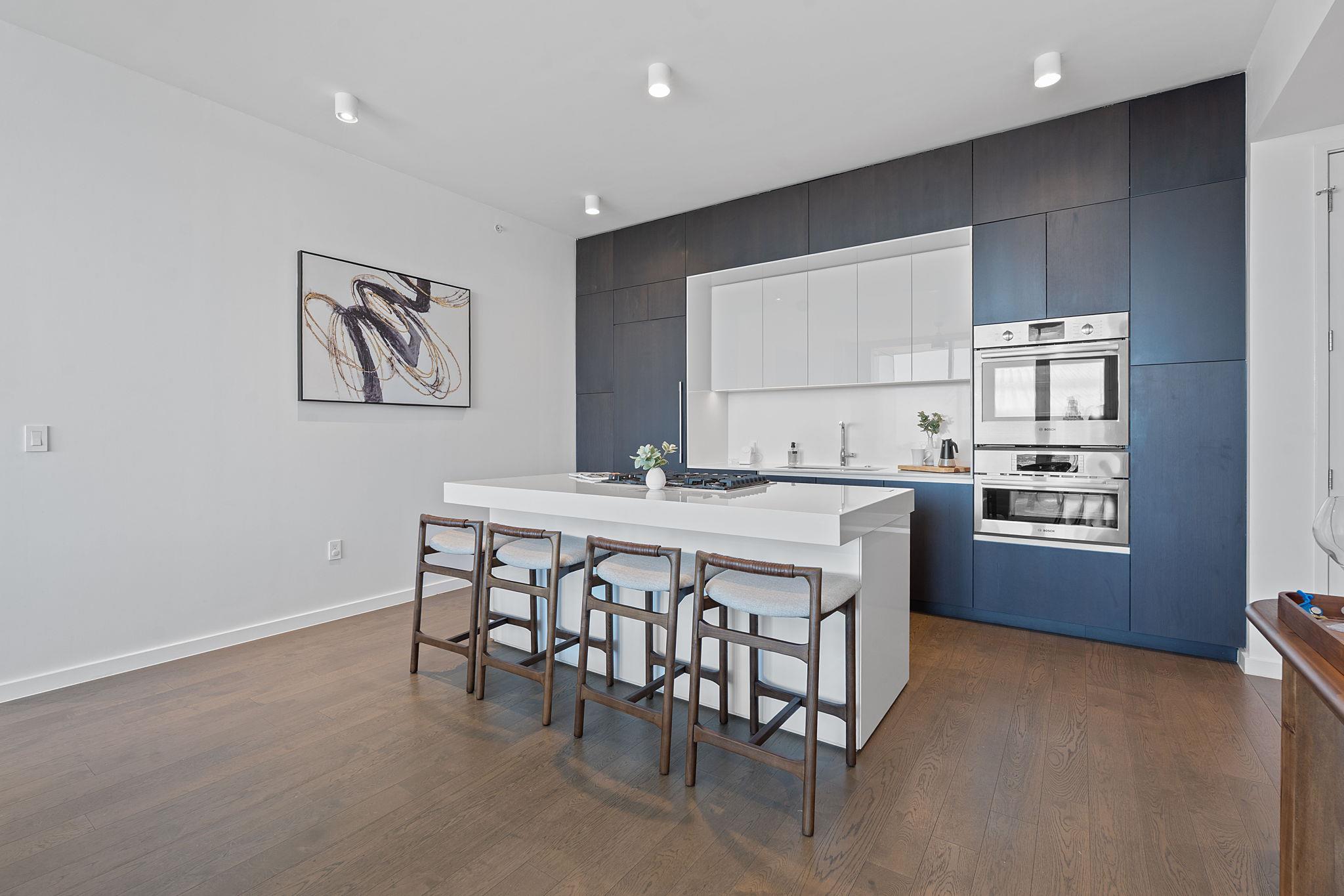 313 W 17th St # 2301, Austin, TX 78701