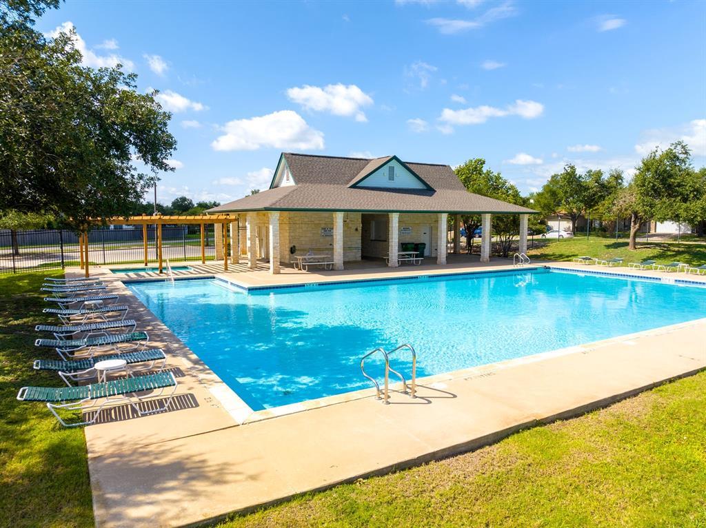 17320 Manish Dr, Pflugerville, TX 78660