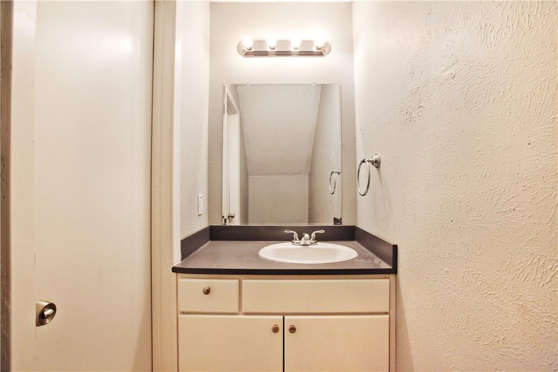 8401 Colony Loop Dr # C, Austin, TX 78724