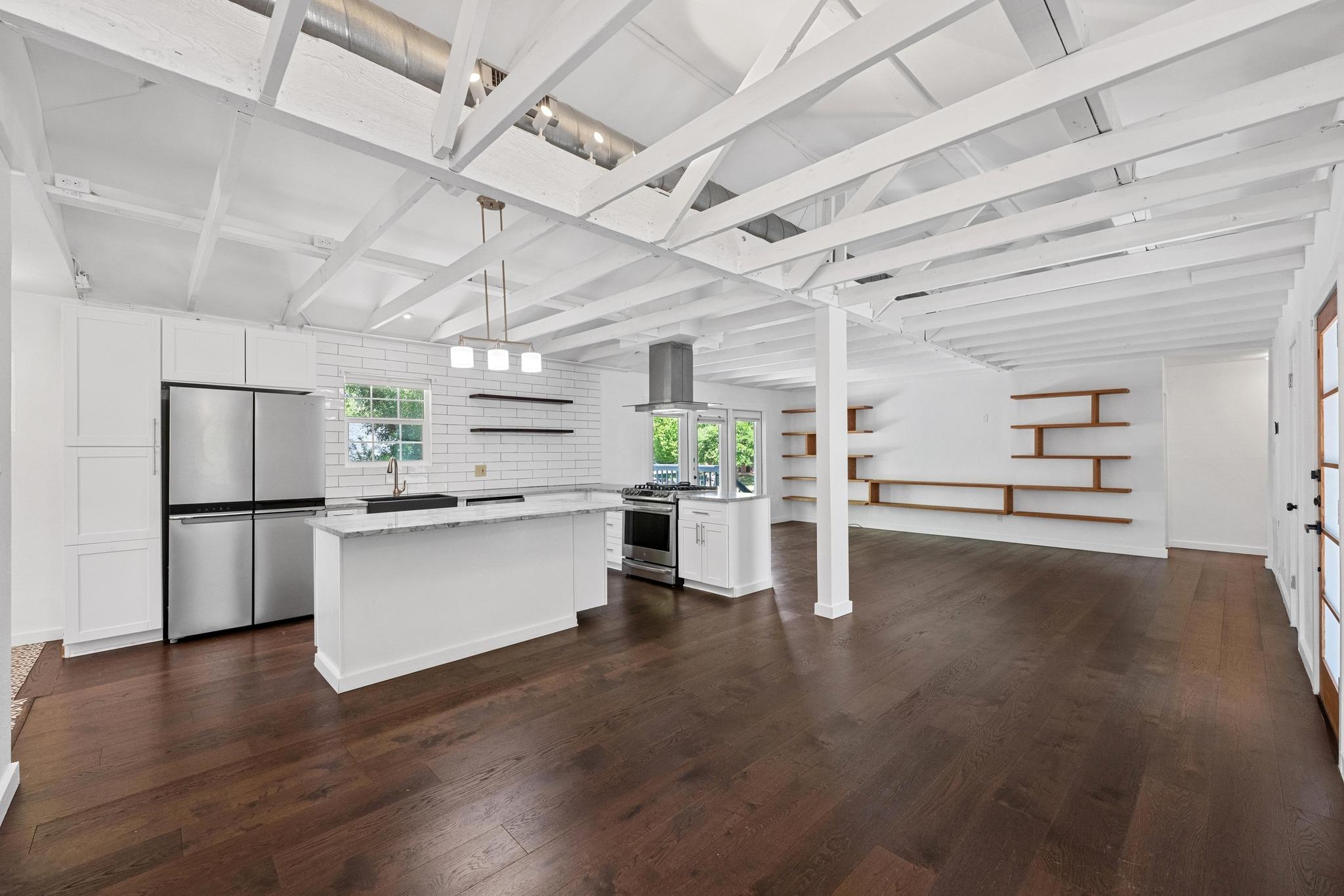 7406 Crystalbrook Dr, Austin, TX 78724
