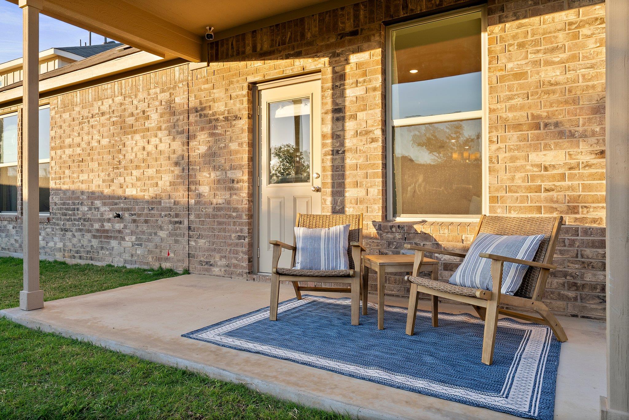 370 Grace Lilly Dr, Buda, TX 78610
