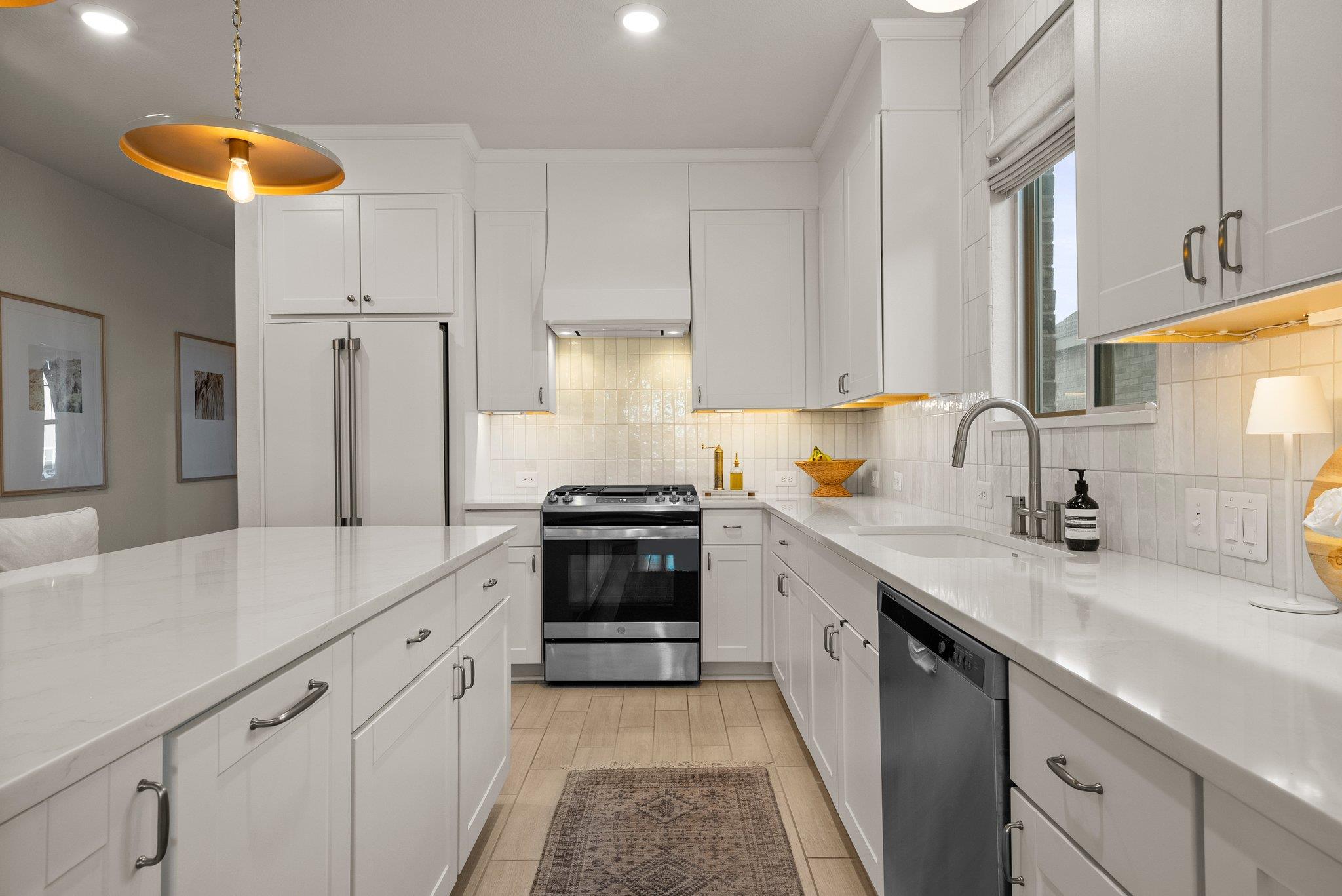 370 Grace Lilly Dr, Buda, TX 78610