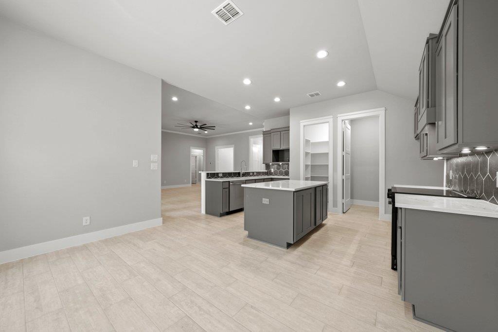 6 Sonata Cir, Wimberley, TX 78676