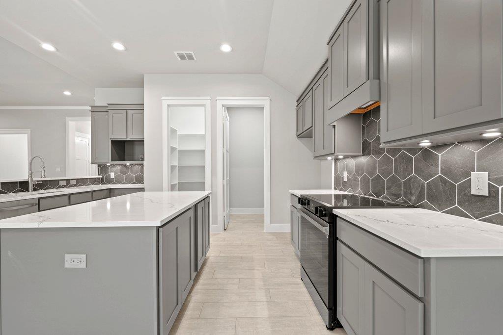6 Sonata Cir, Wimberley, TX 78676